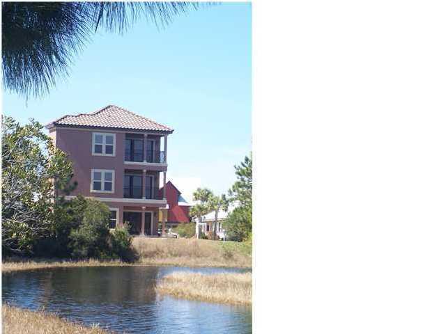 SHORELINE ESTATES - Residential