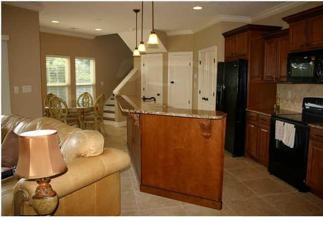 SHORELINE ESTATES - Residential