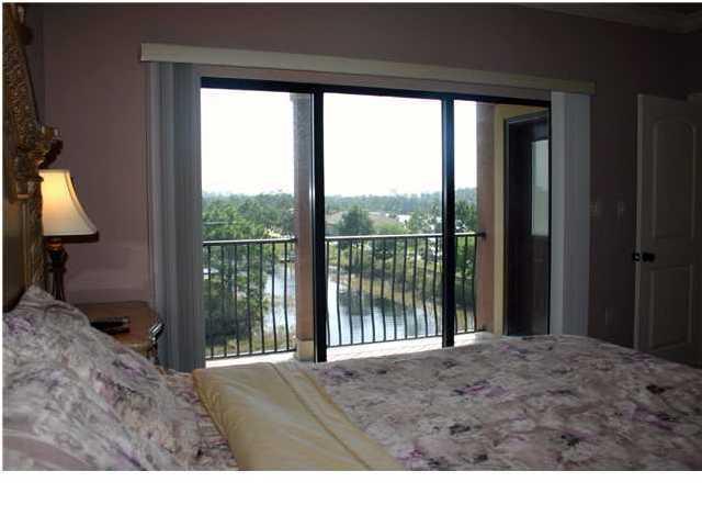 SHORELINE ESTATES - Residential