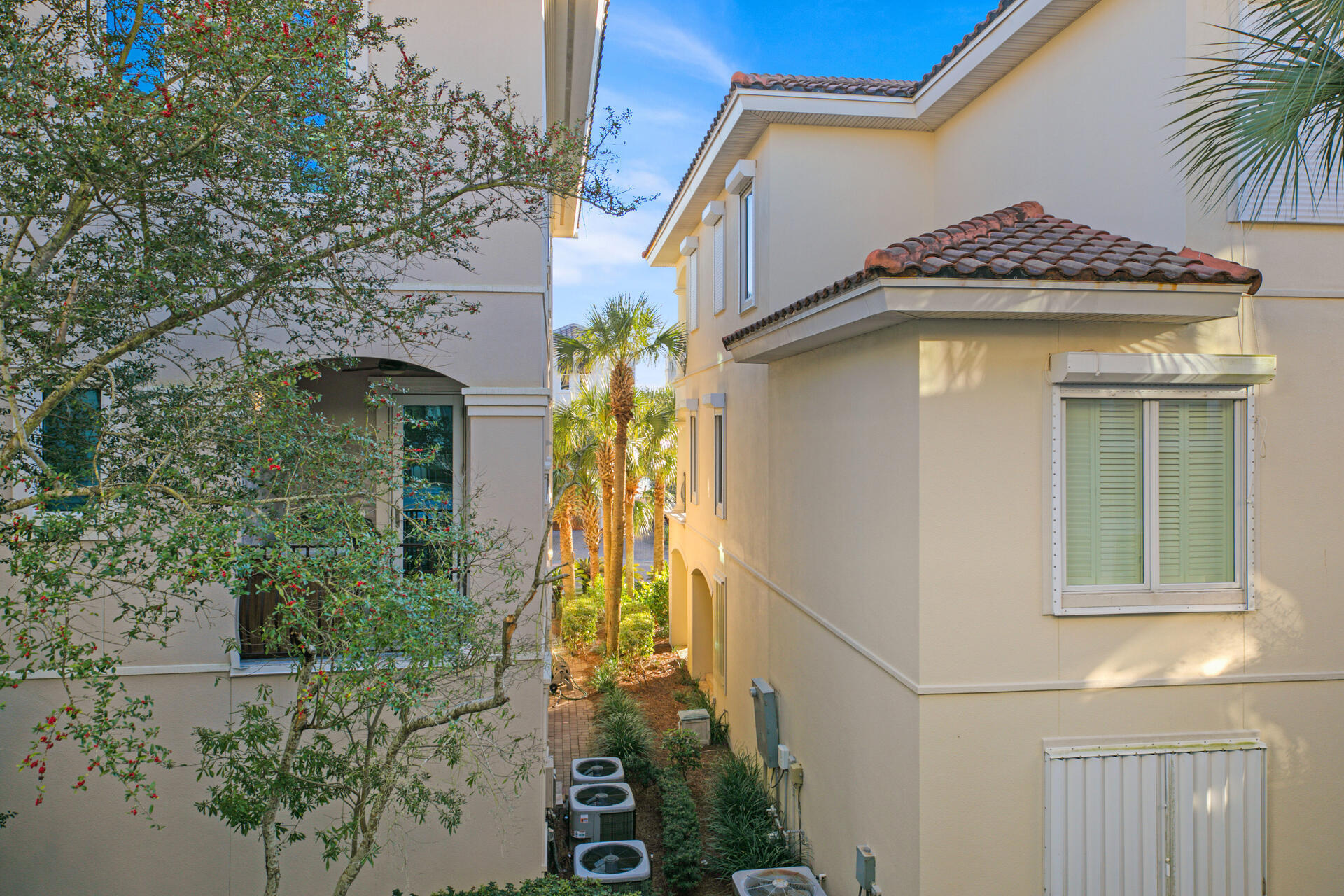 DESTINY BY THE SEA - Residential