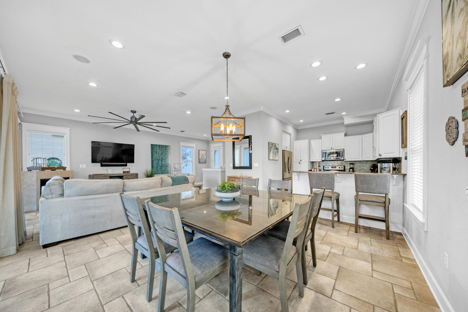 DESTINY BY THE SEA - Residential
