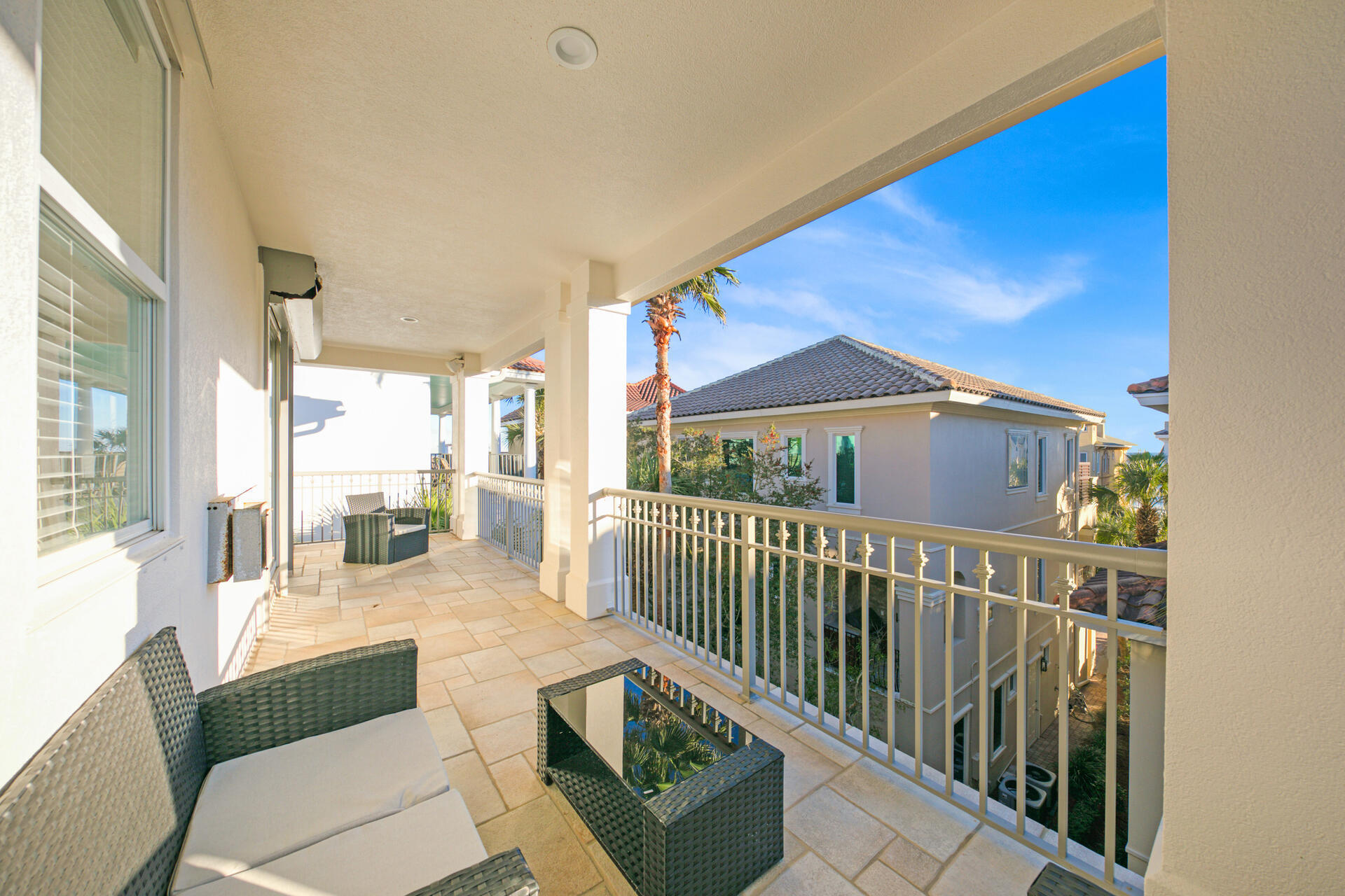DESTINY BY THE SEA - Residential