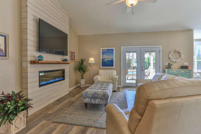 Emerald Walk on 30A - Residential