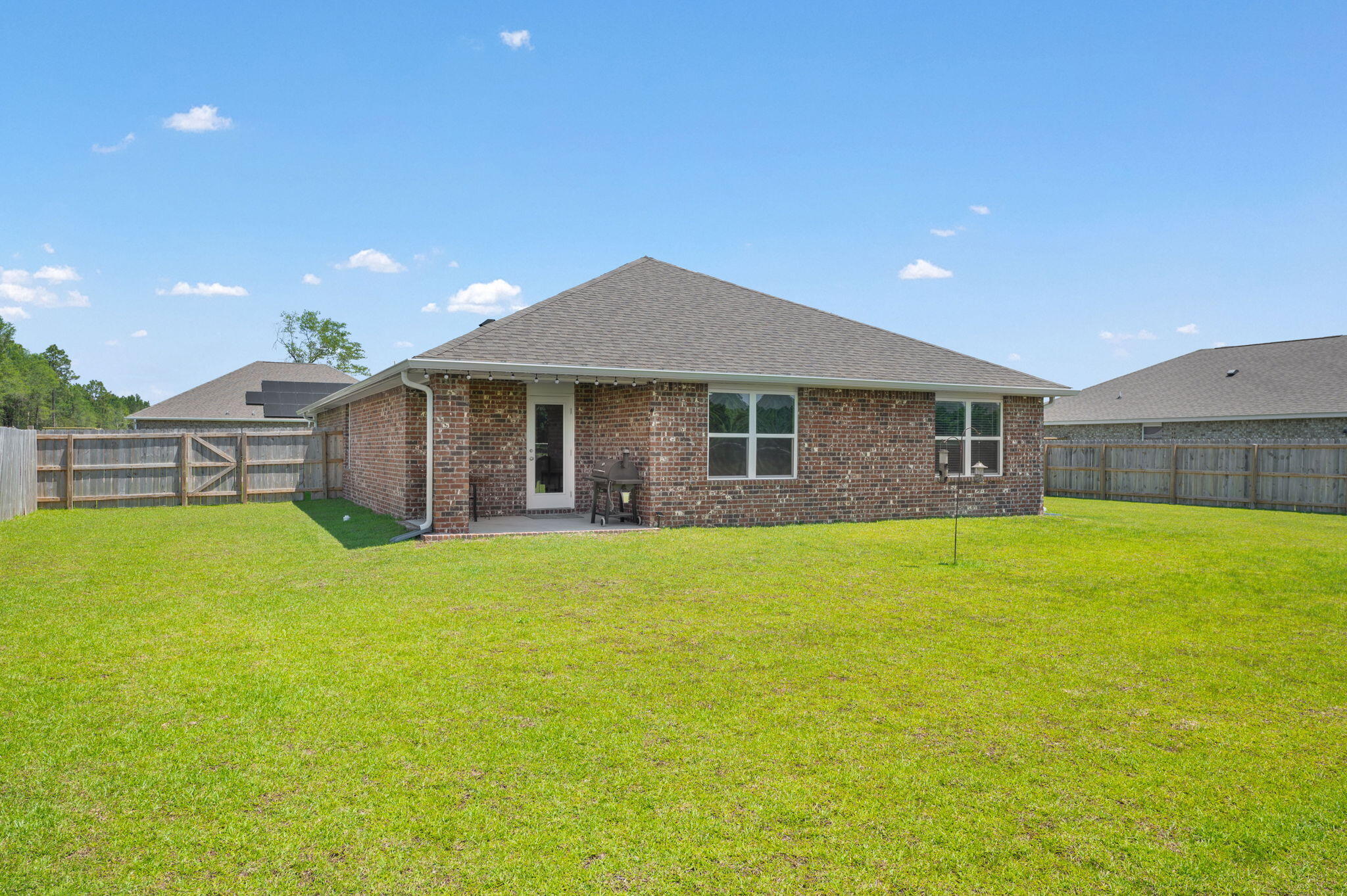 PLANTATION WOODS - Residential
