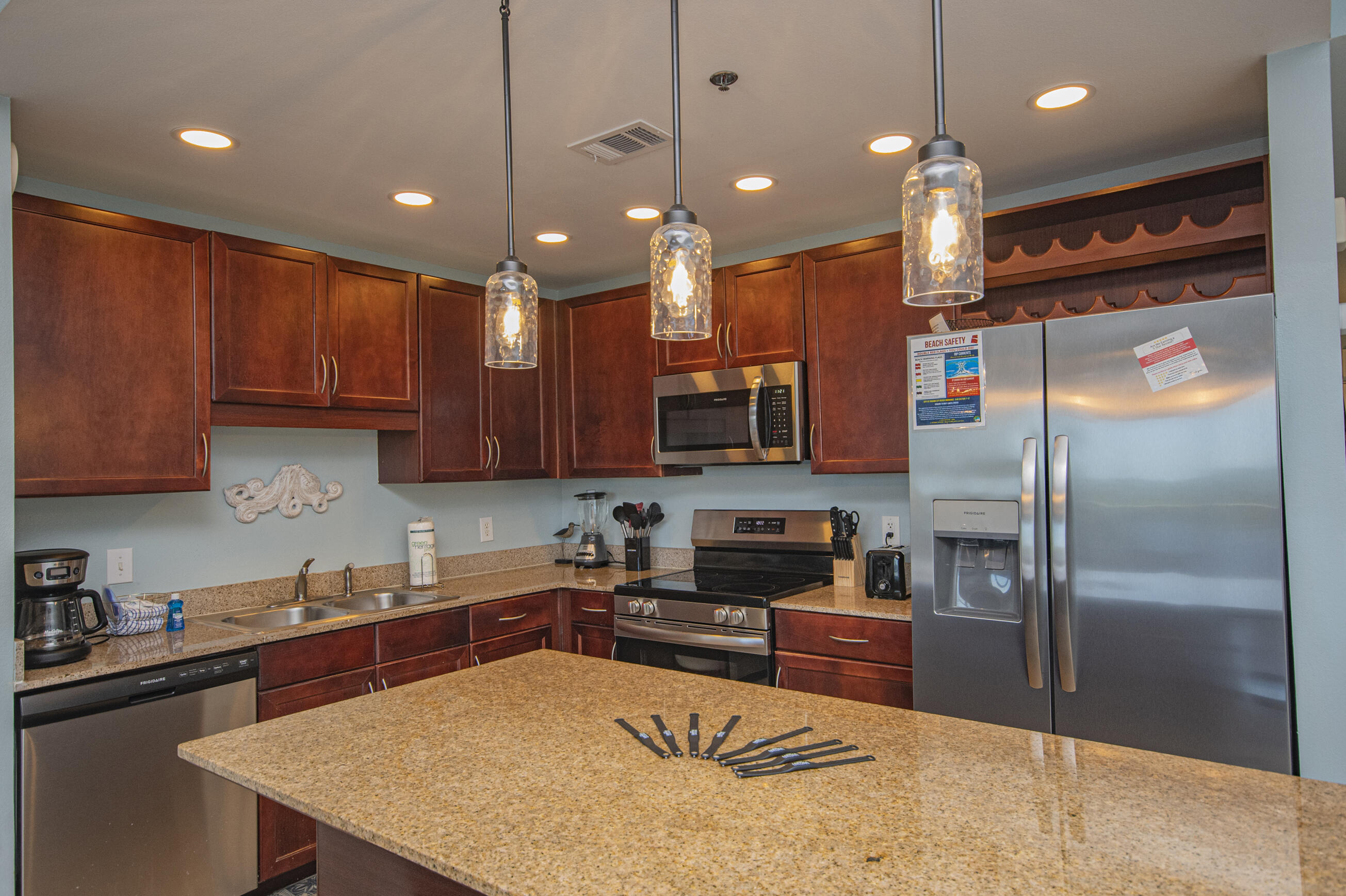 Laketown Wharf - Residential