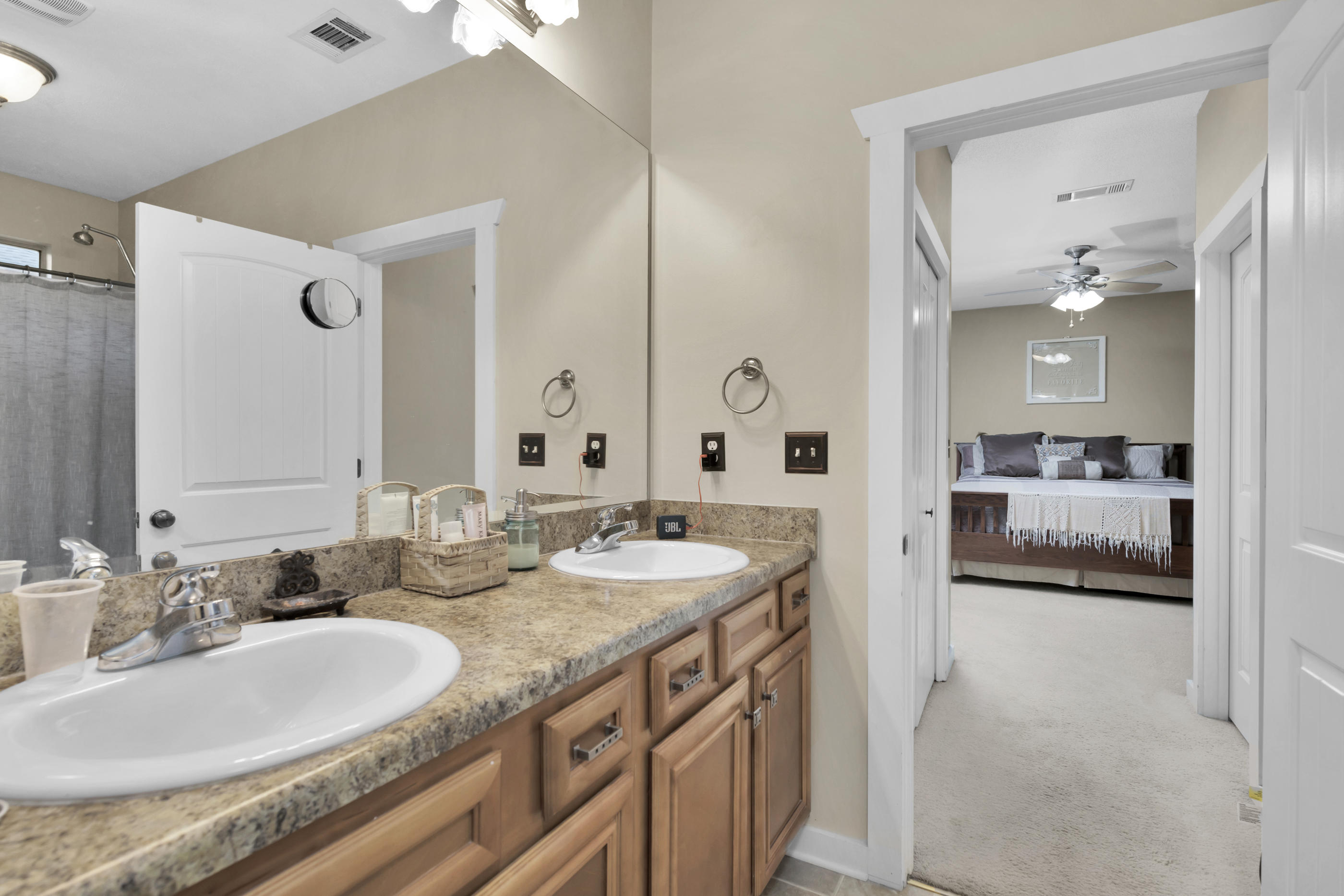 WALSH GLEN ESTATES - Residential