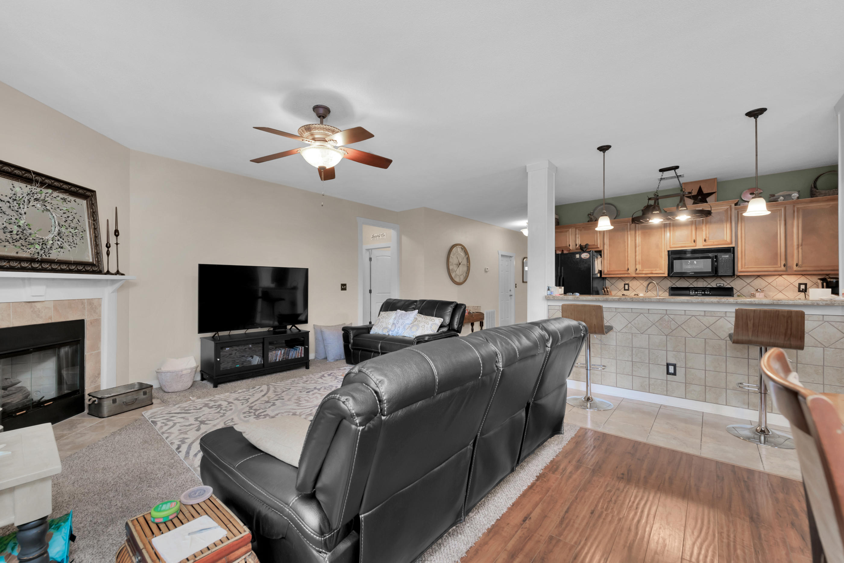 WALSH GLEN ESTATES - Residential