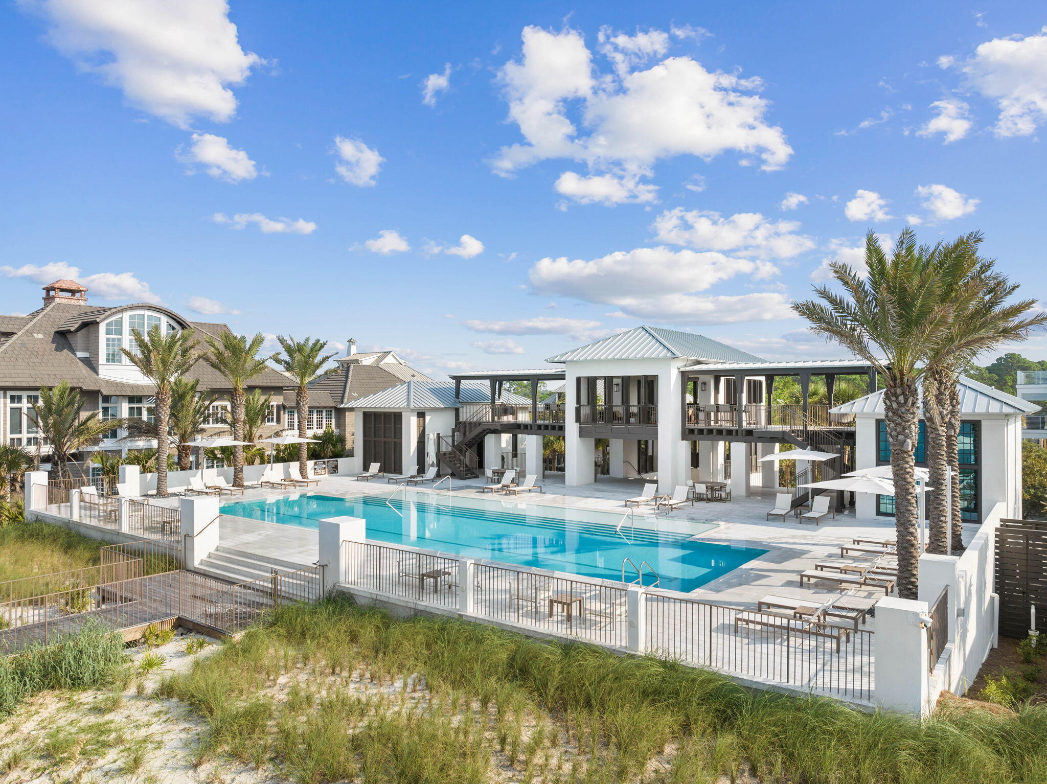 RETREAT THE - Residential