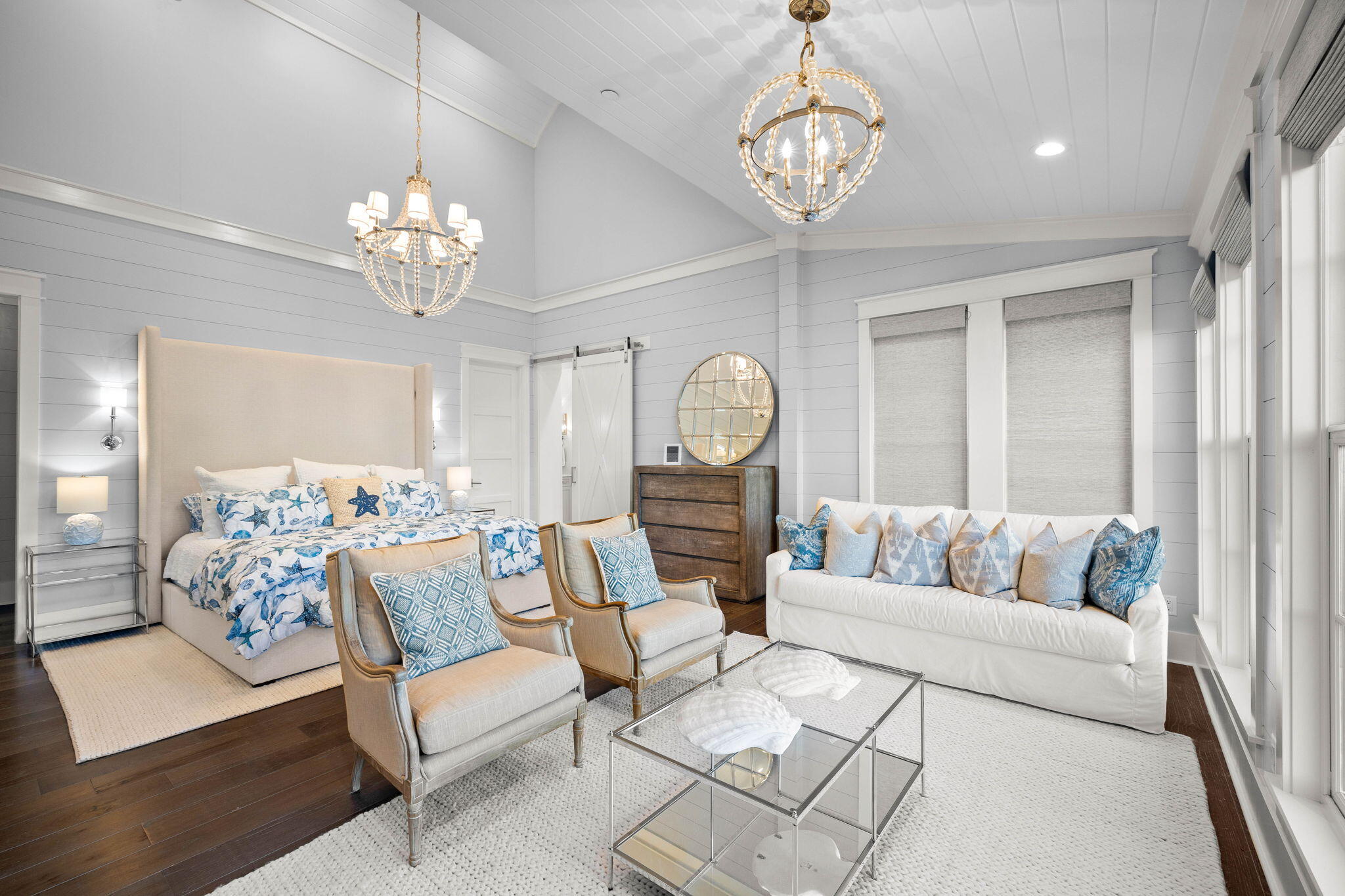 RETREAT THE - Residential