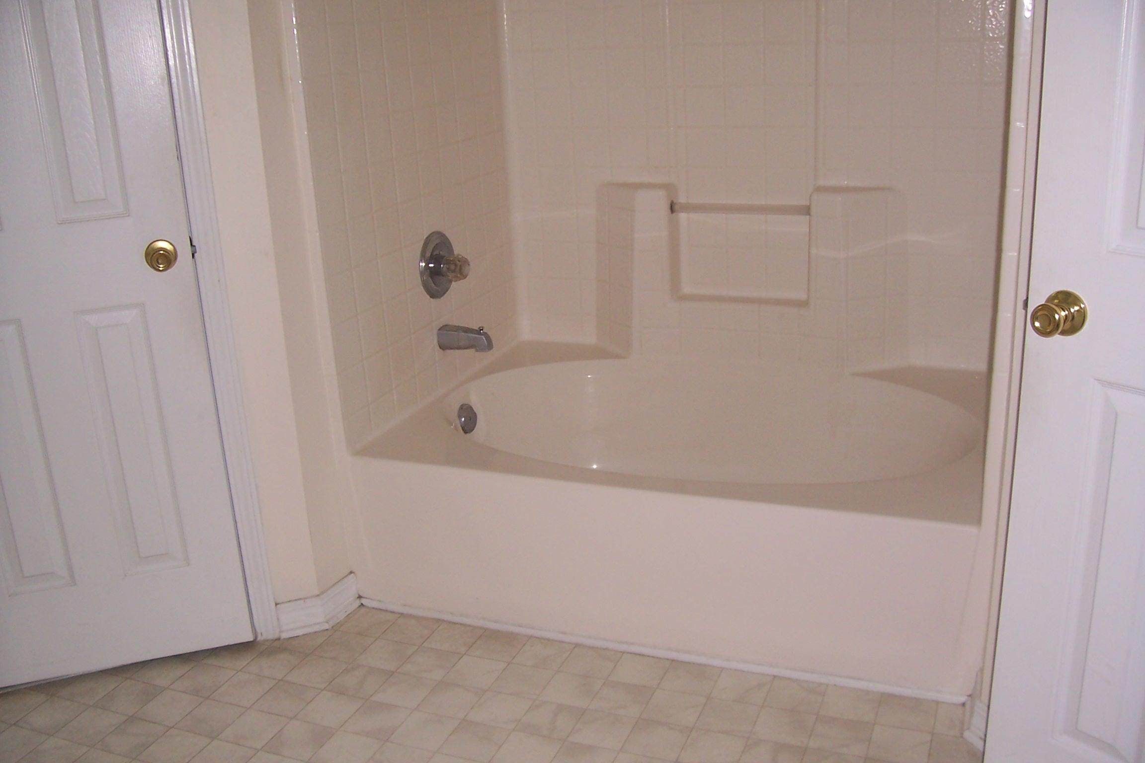 MAGNOLIA LAKE S/D AT BLUEWATER BAYMAGNOLIA PLANTATION - Residential