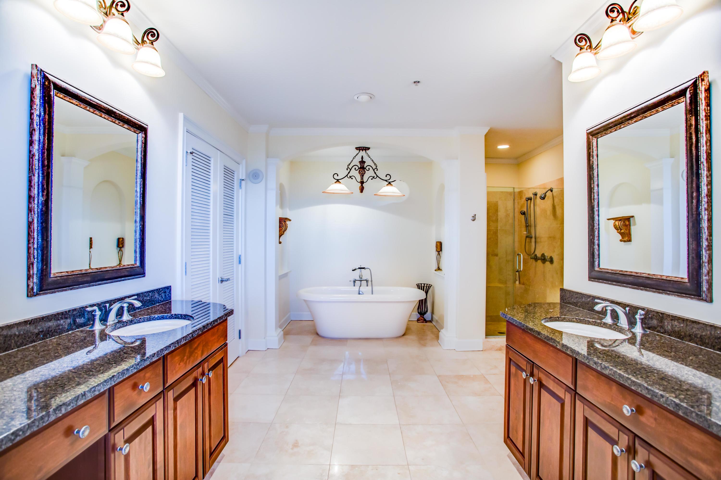 ONE WATER PLACE - Residential