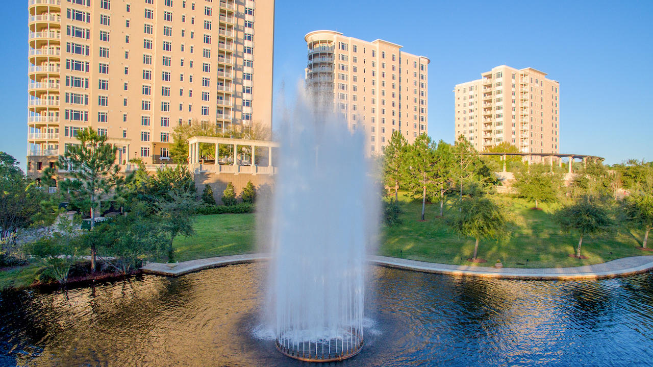 ONE WATER PLACE - Residential