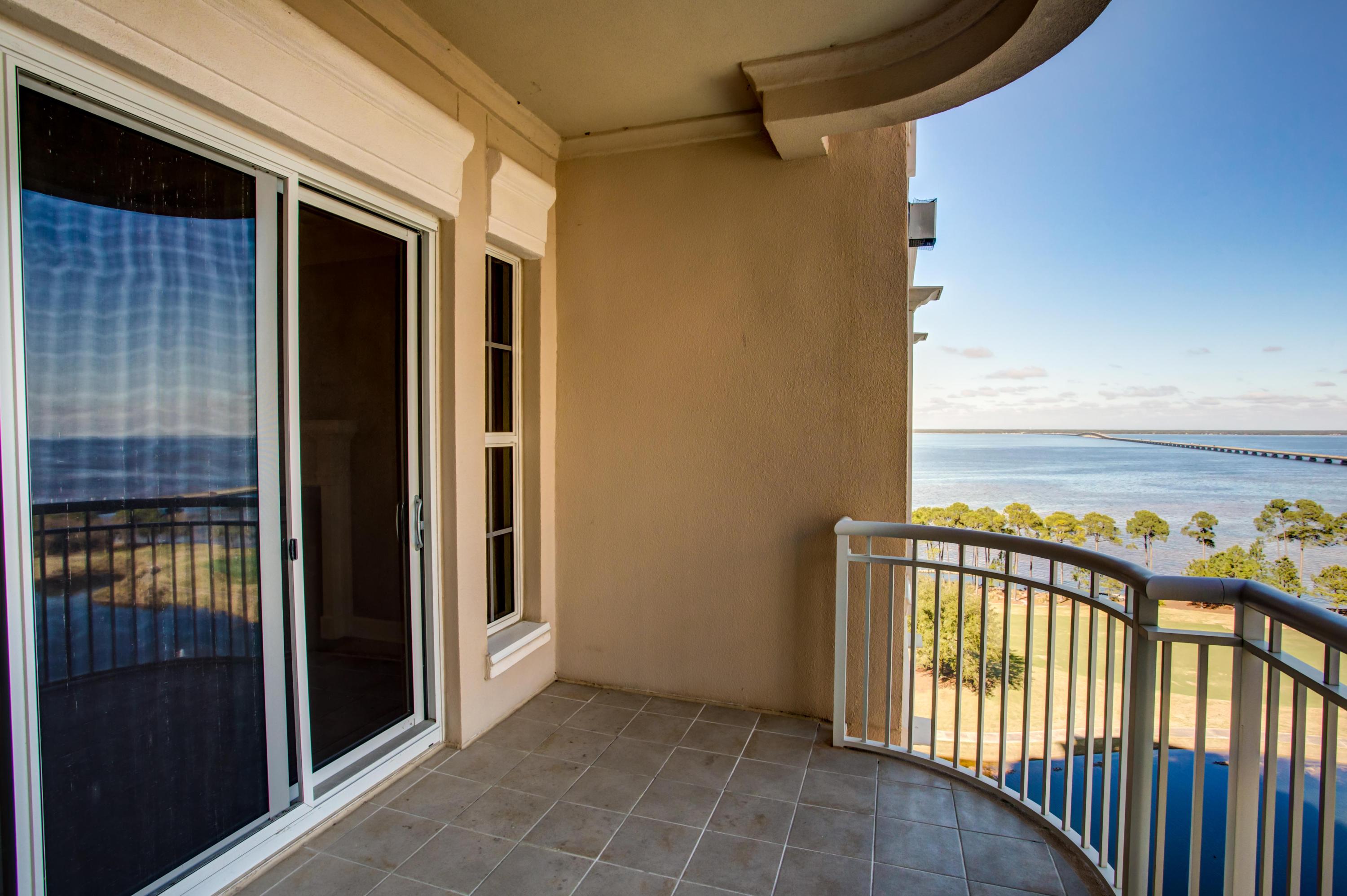 ONE WATER PLACE - Residential