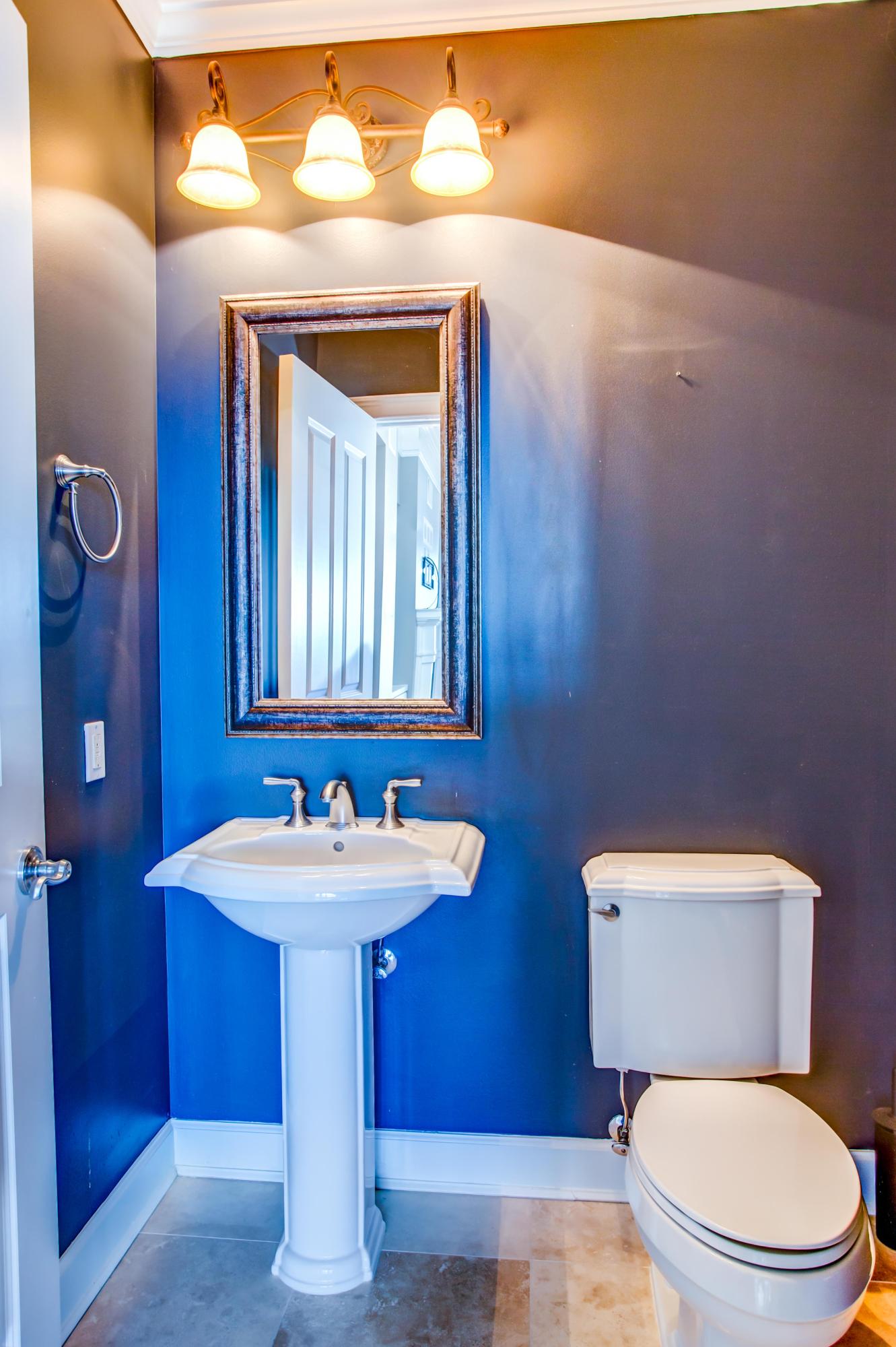 ONE WATER PLACE - Residential