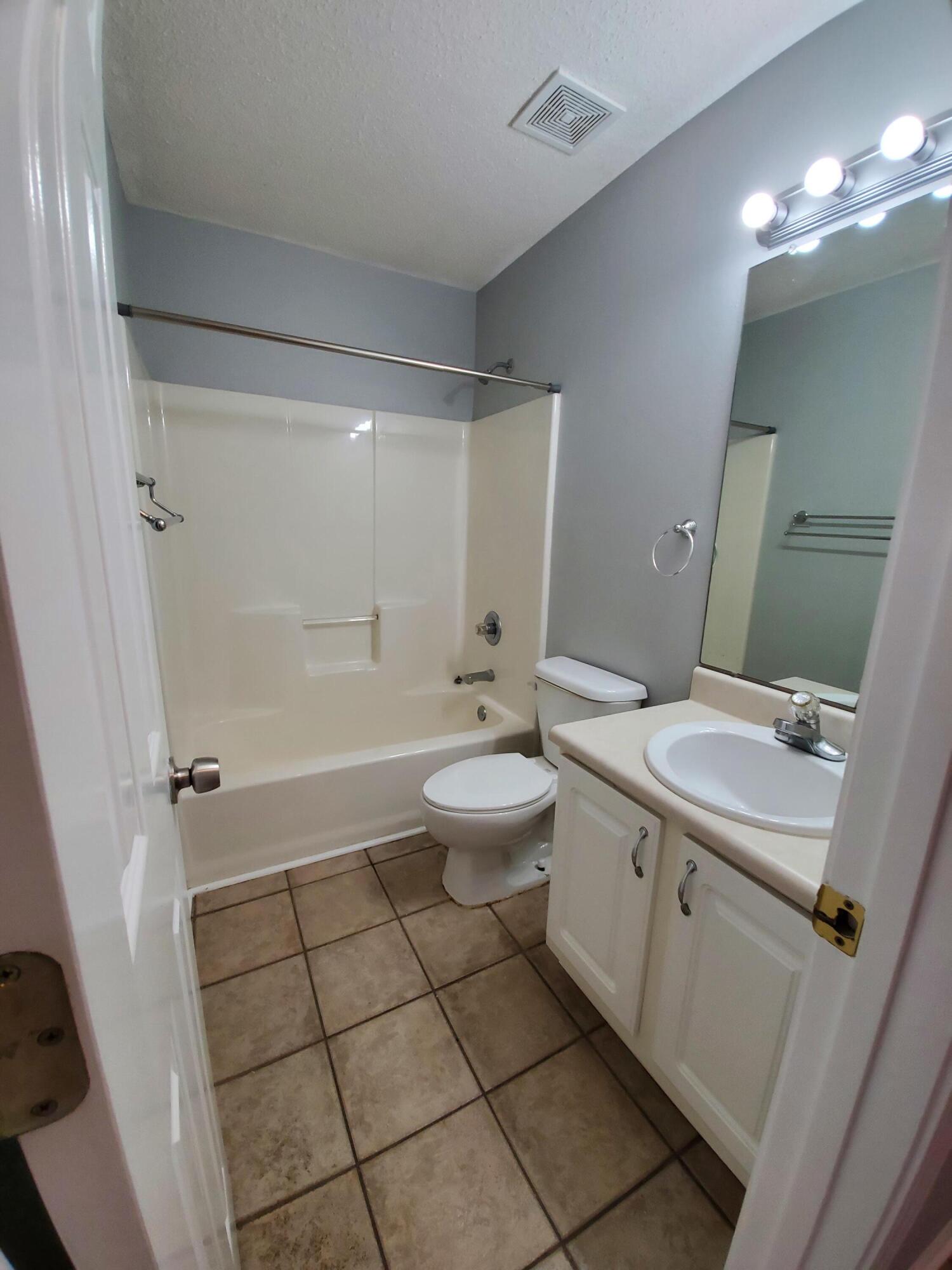 HIDDEN ESTATES - Residential