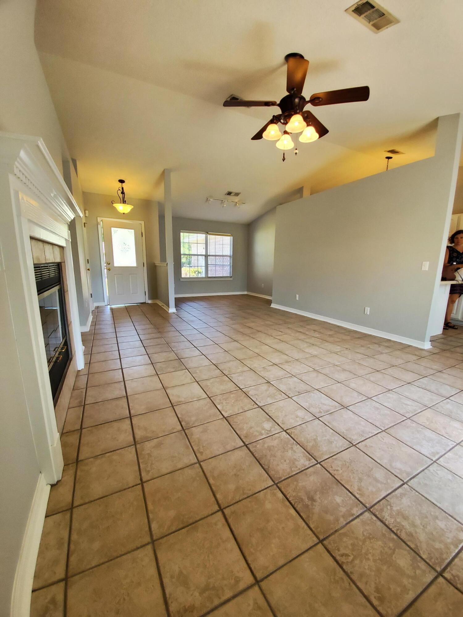 HIDDEN ESTATES - Residential