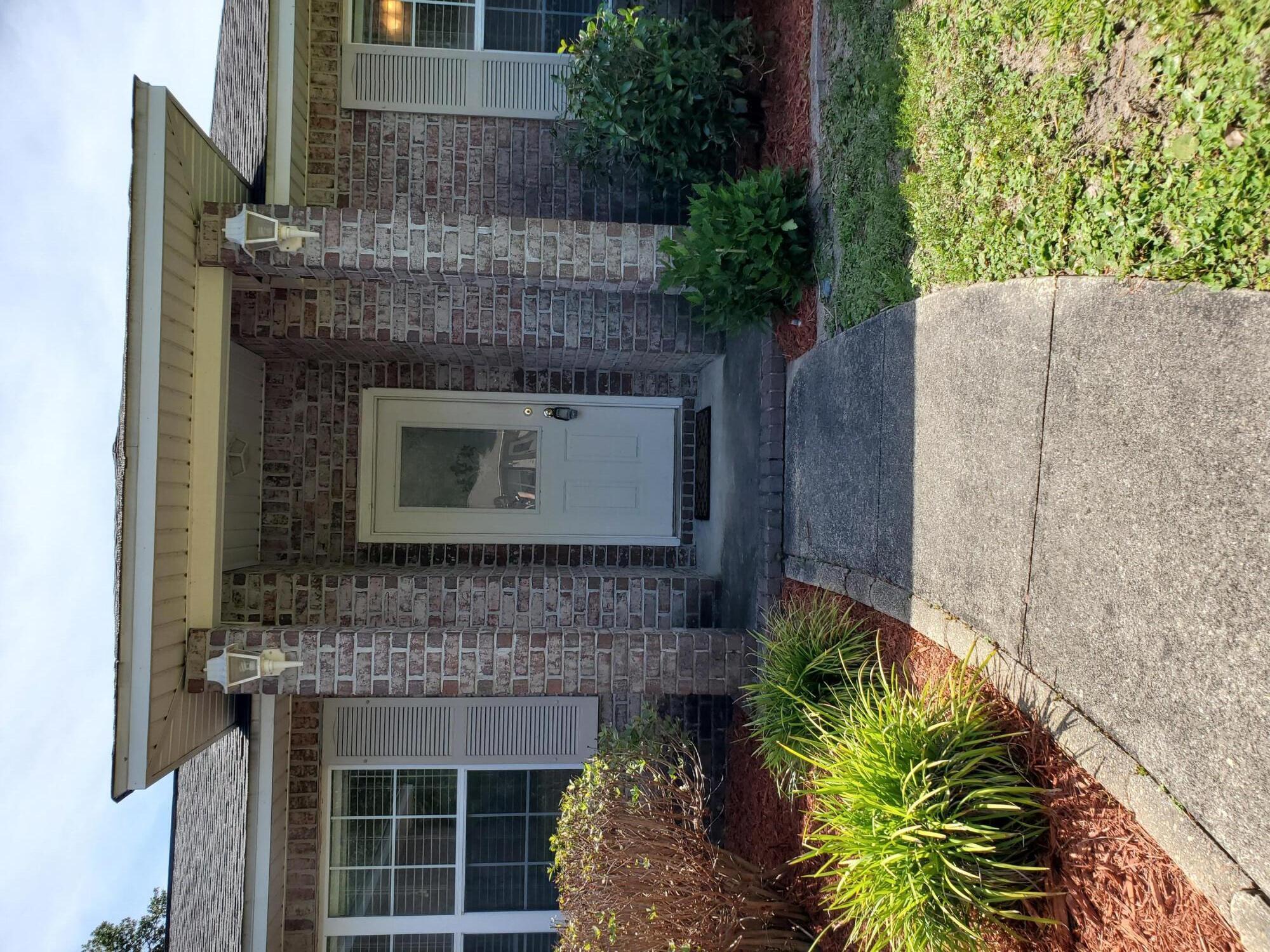 HIDDEN ESTATES - Residential