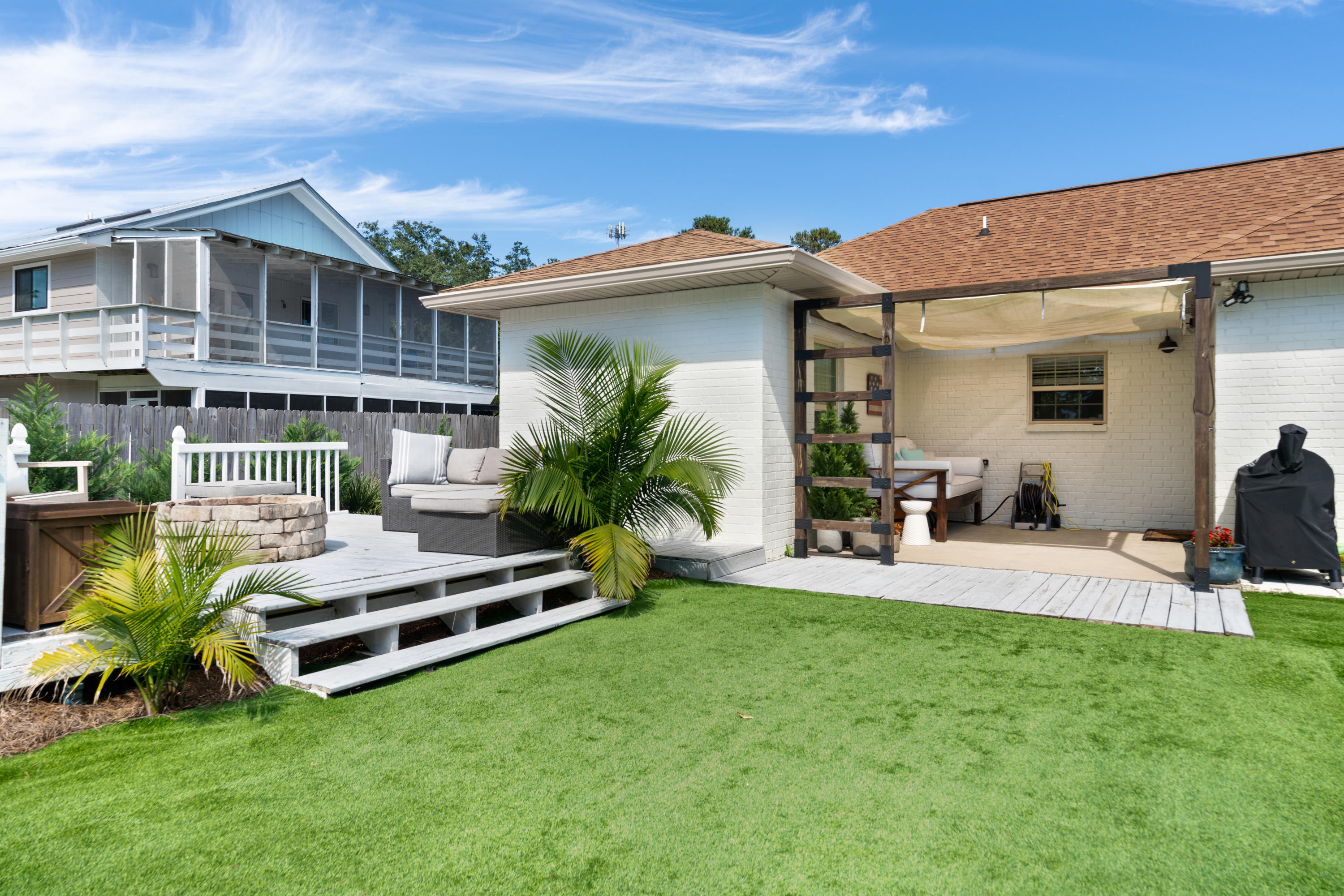 GULFVIEW HEIGHTS - Residential