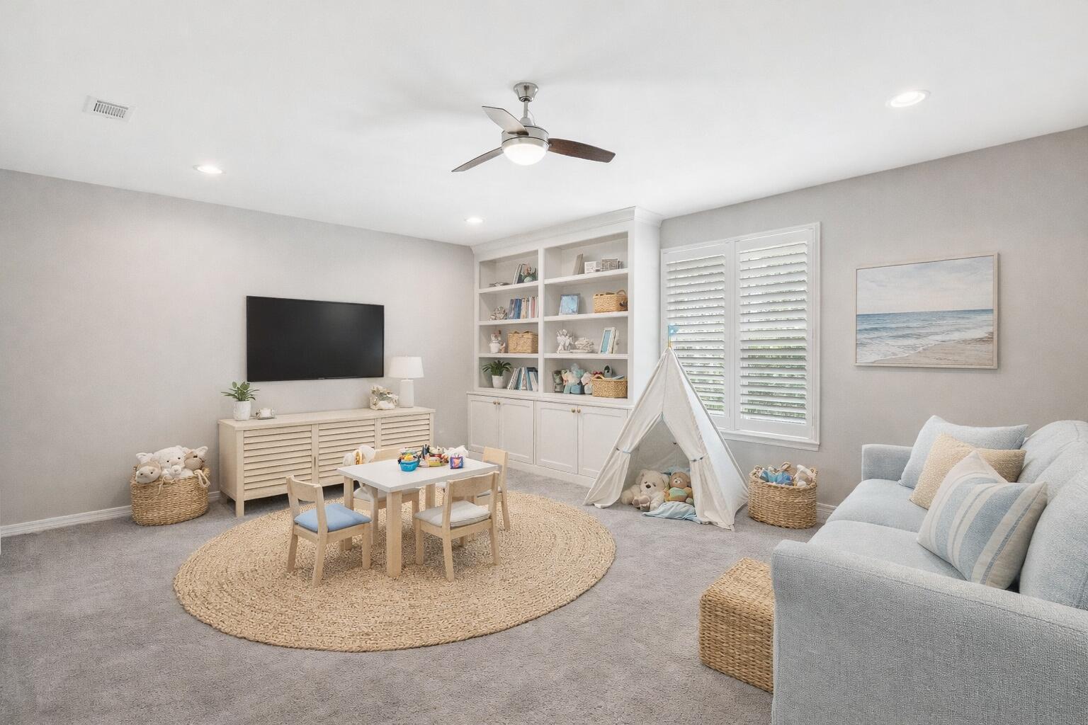 PELICAN BAY S/D - Residential