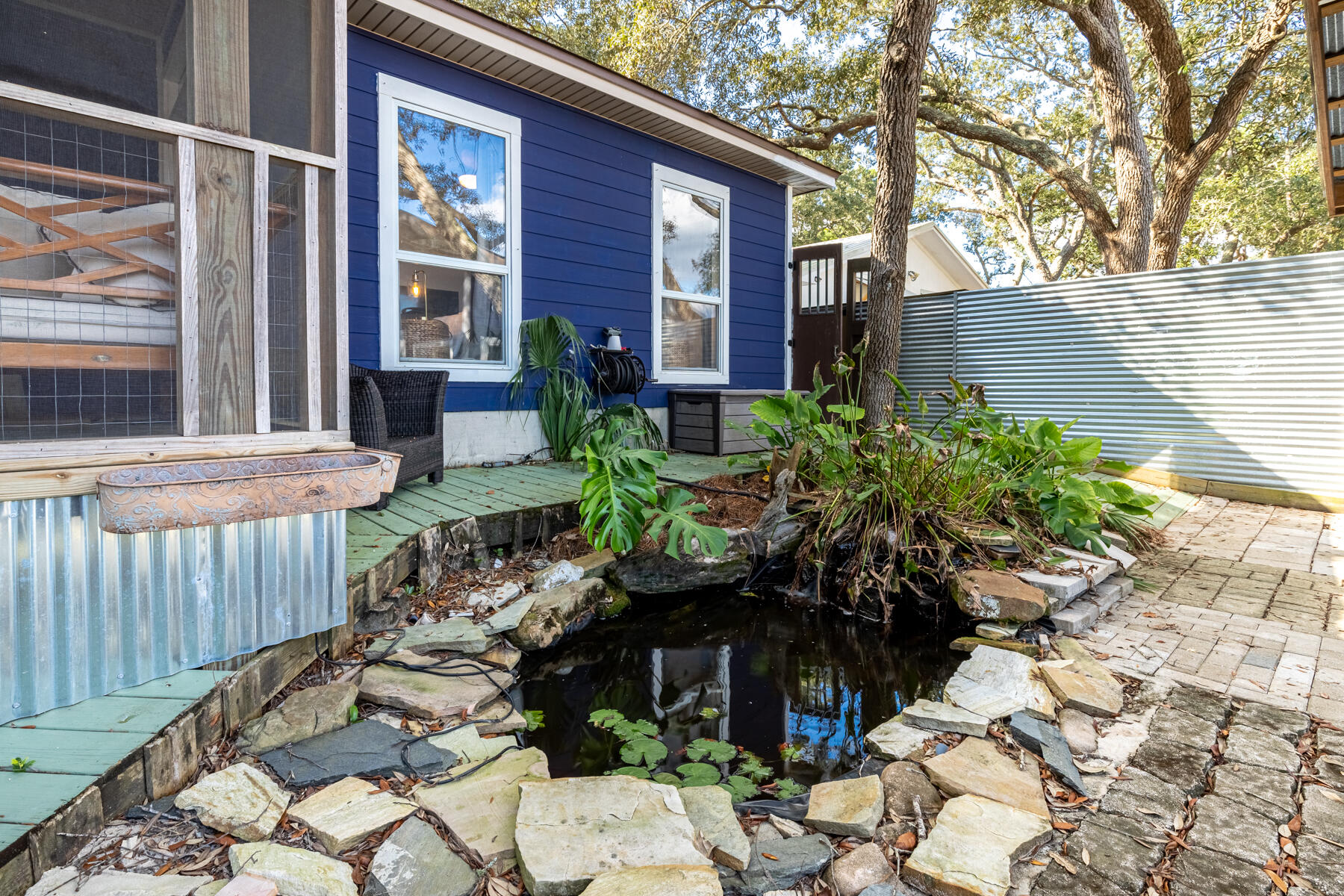 RIVIERA BEACH - Residential