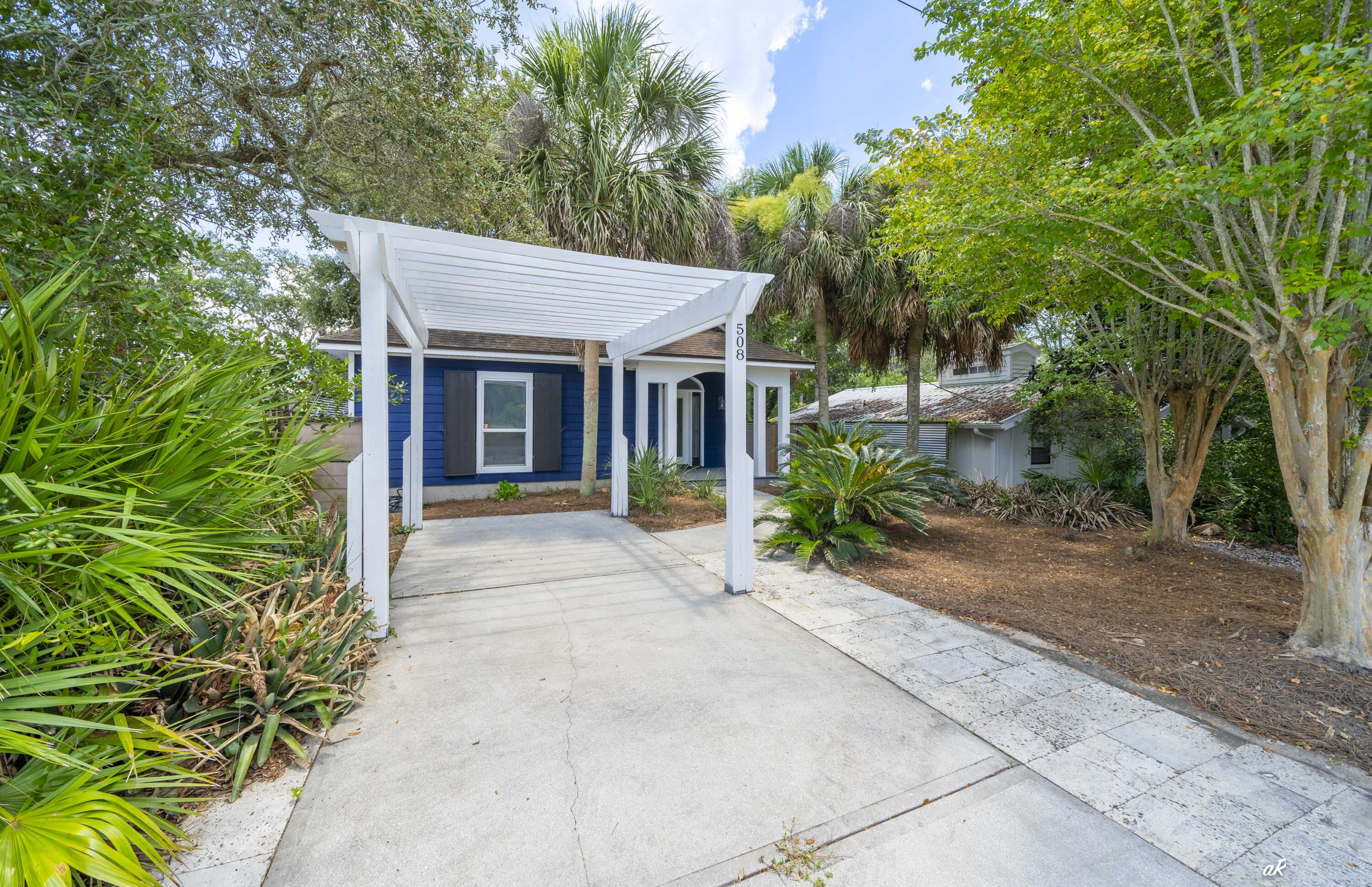 RIVIERA BEACH - Residential