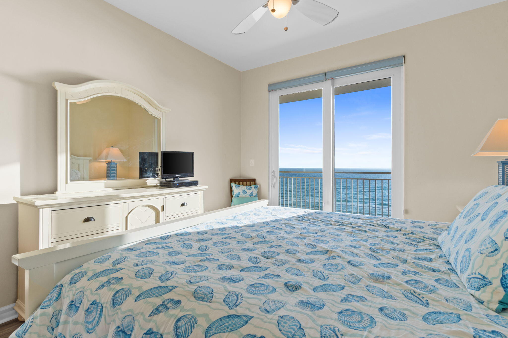 STERLING REEF - Residential