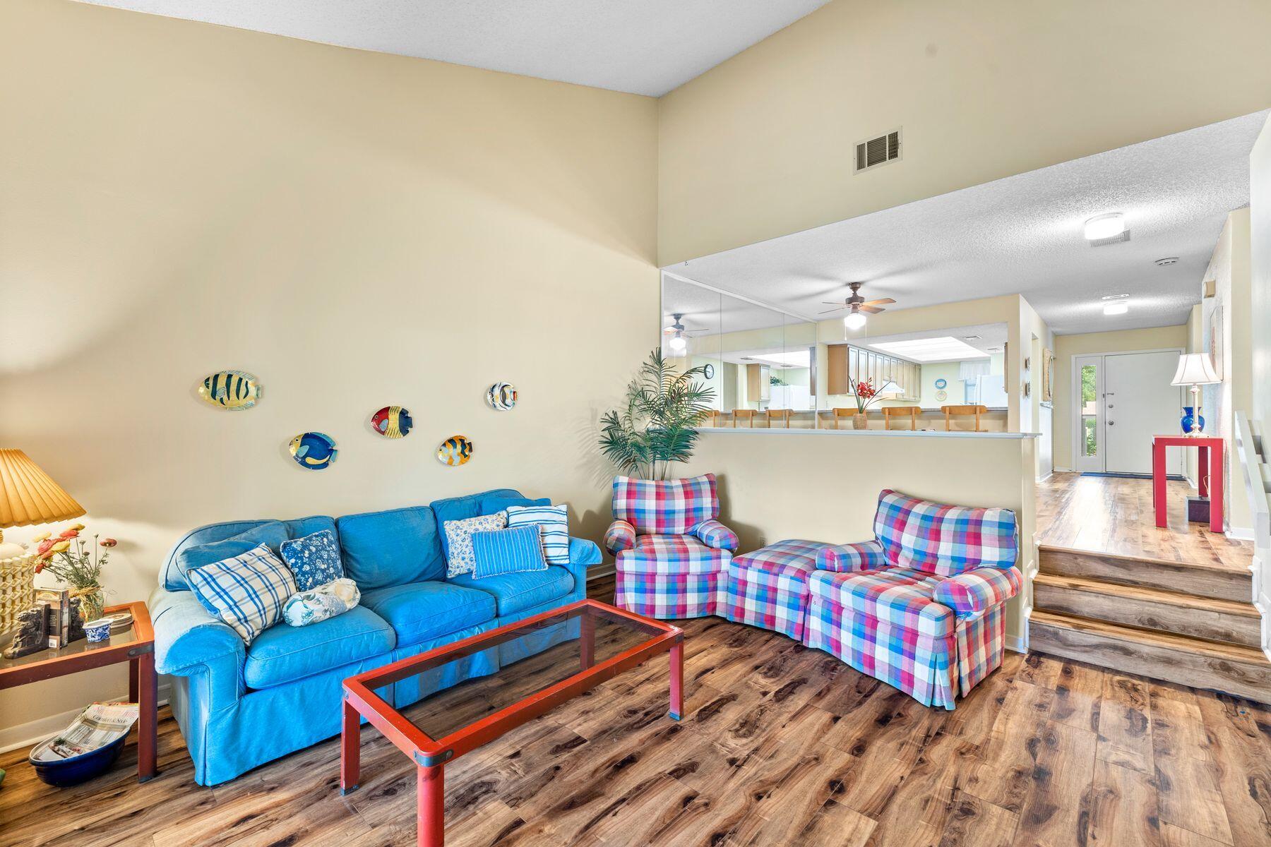 BAYOU VILLAGE CONDO PH 2 - Residential