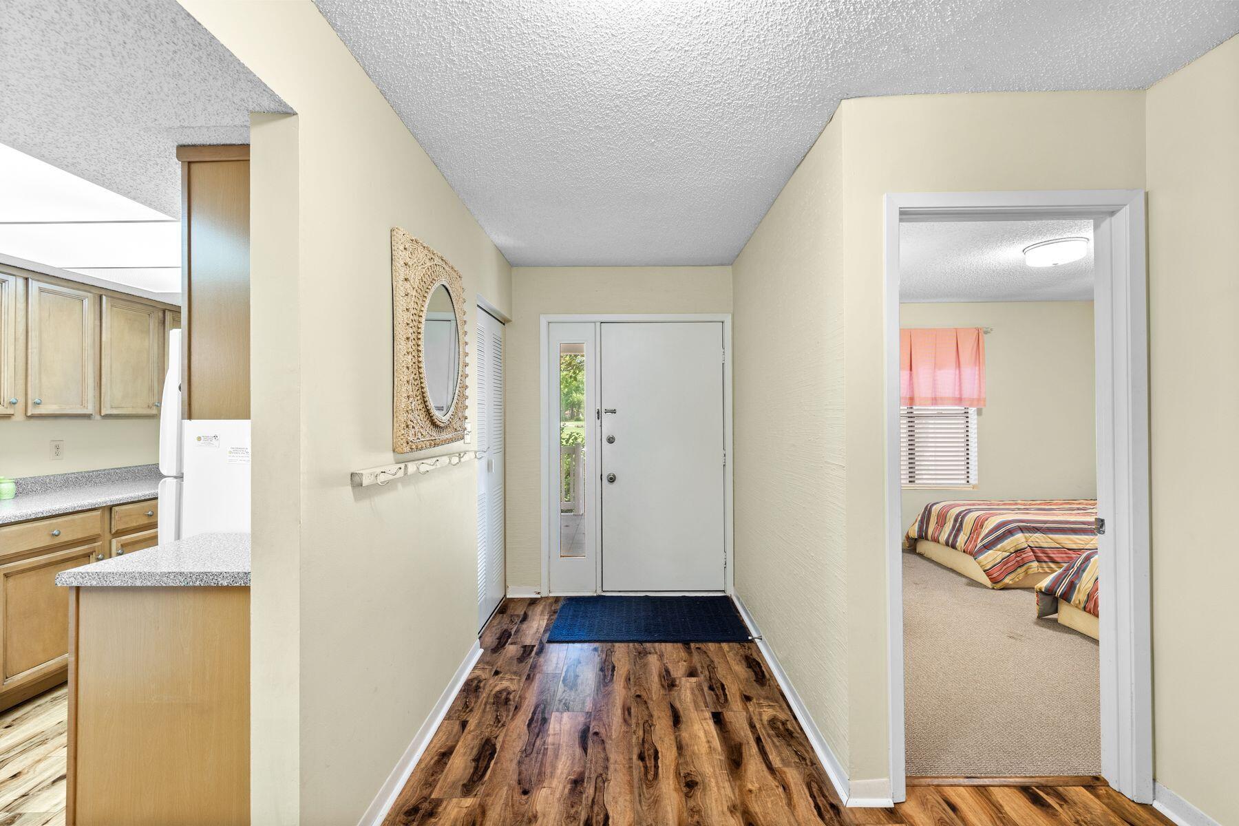 BAYOU VILLAGE CONDO PH 2 - Residential
