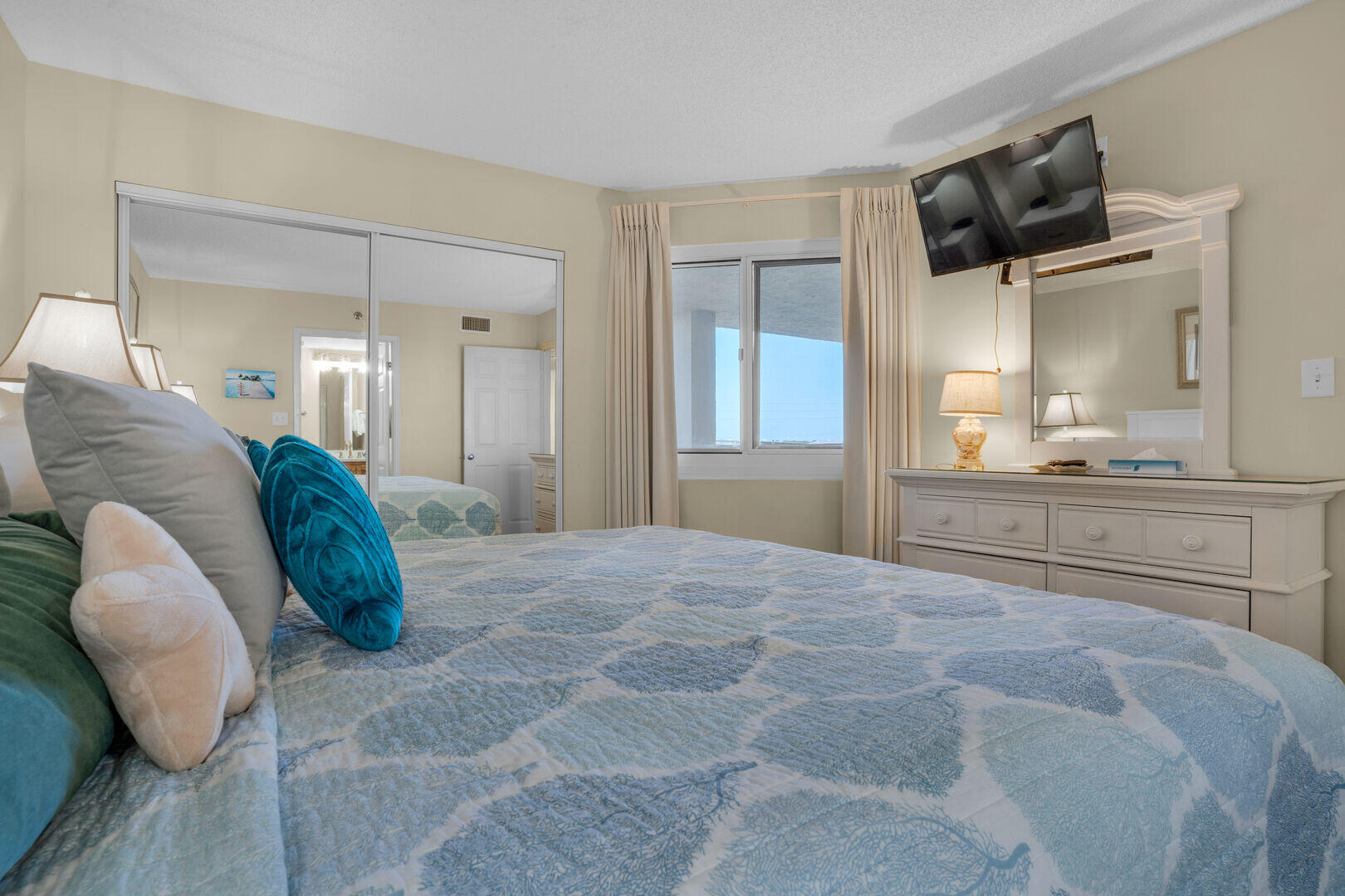 BREAKERS OF FWB PH 1 - Residential