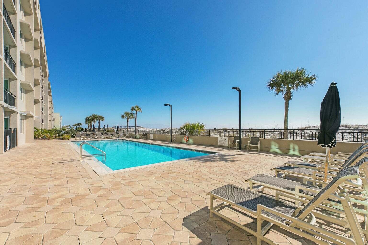 BREAKERS OF FWB PH 1 - Residential