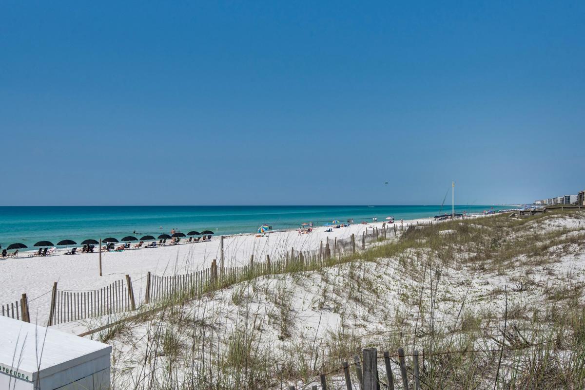 BREAKERS OF FWB PH 1 - Residential