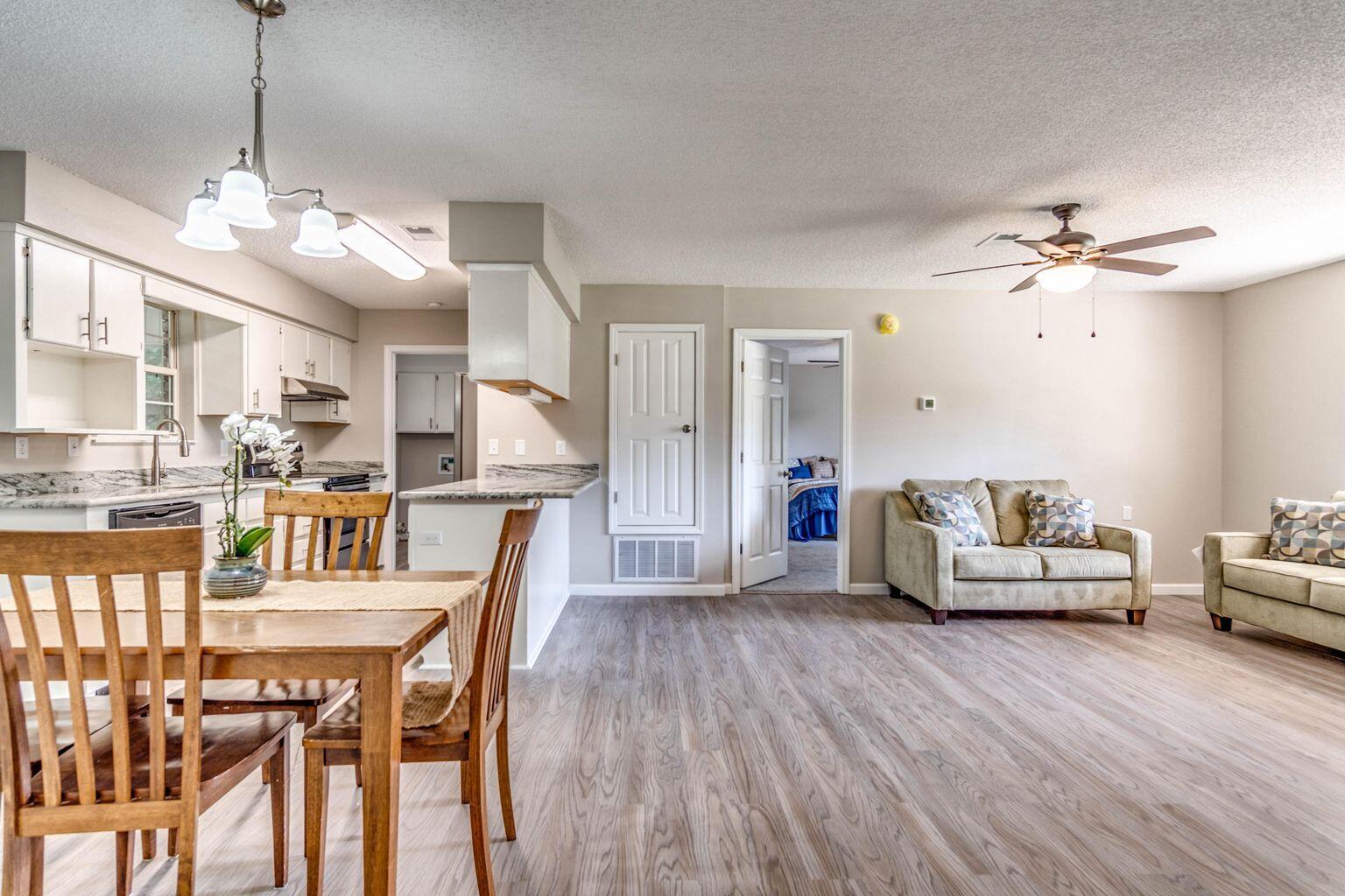 Navarre 2nd Addition - Residential