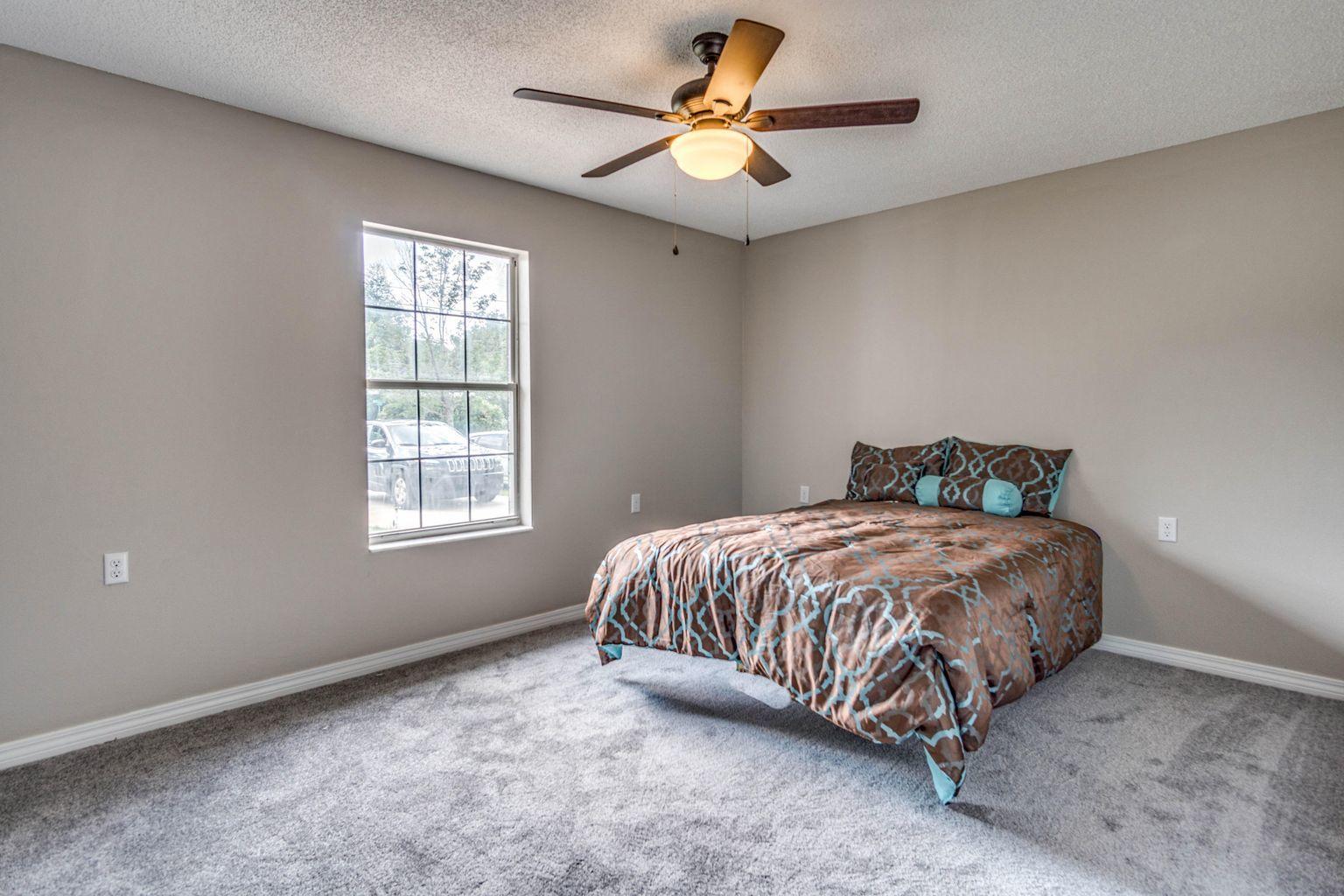 Navarre 2nd Addition - Residential