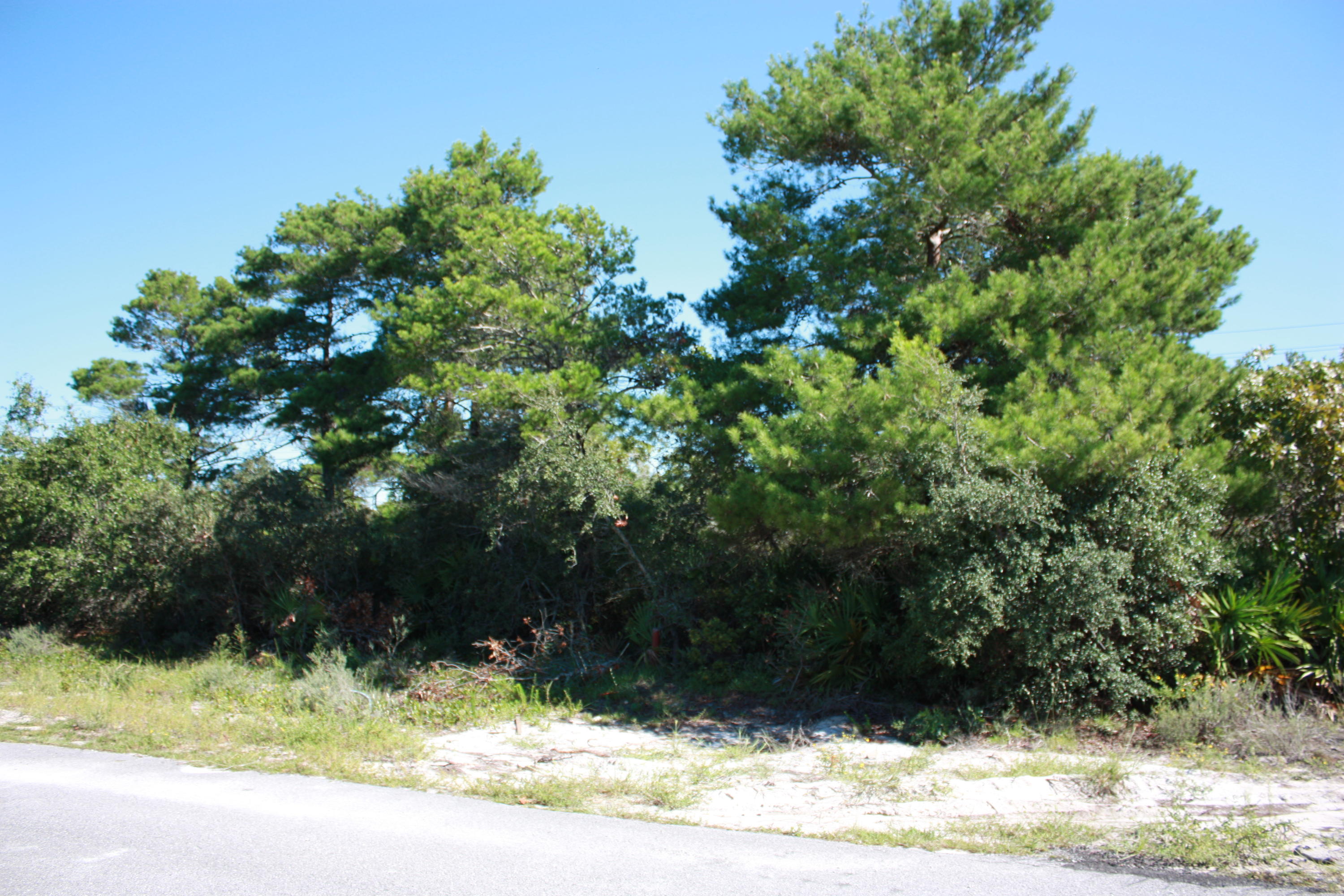 RIVIERA BEACH - Land