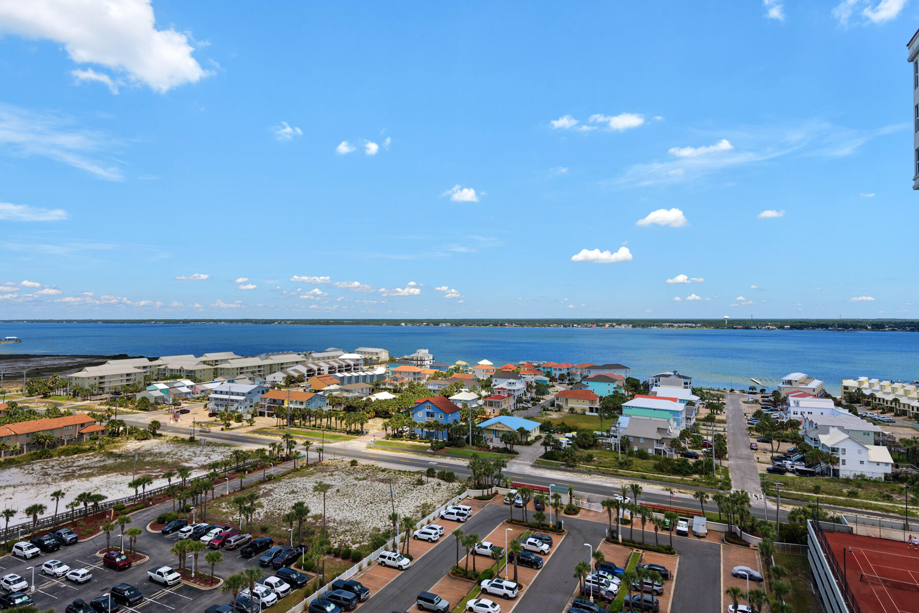 PEARL OF NAVARRE (THE) - Residential