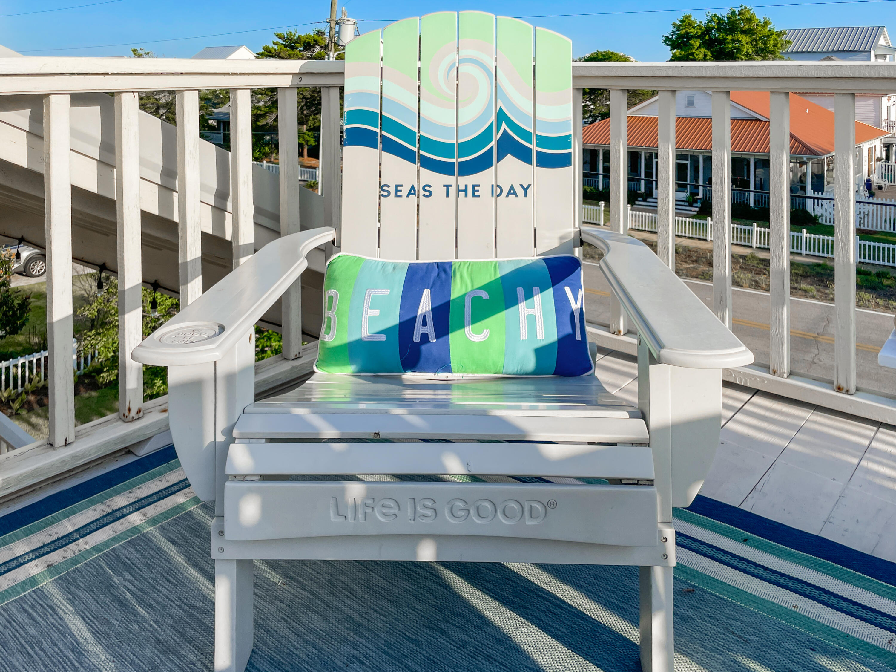 CRYSTAL BEACH - Residential