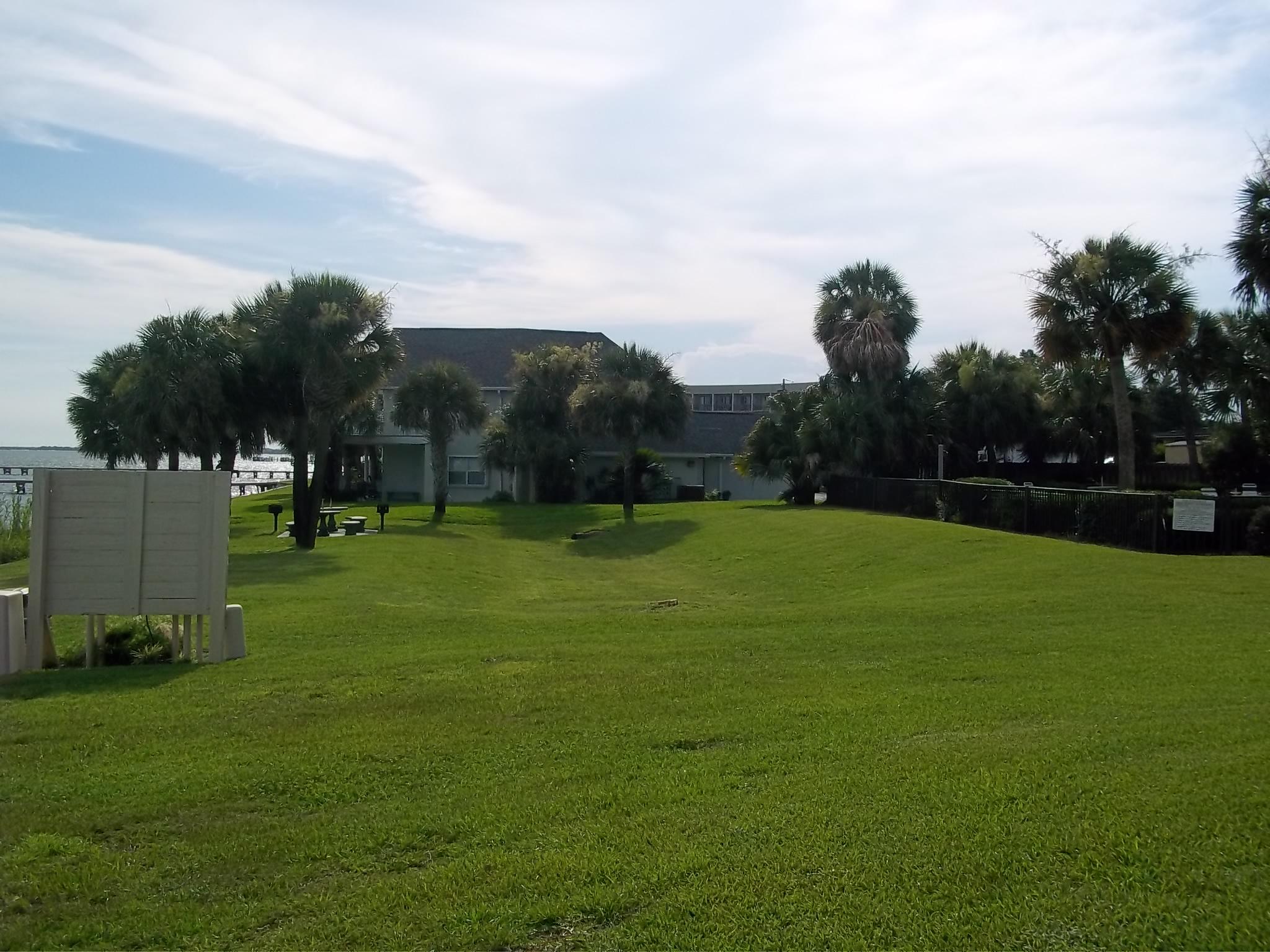 PIRATES BAY PH 1 - Residential