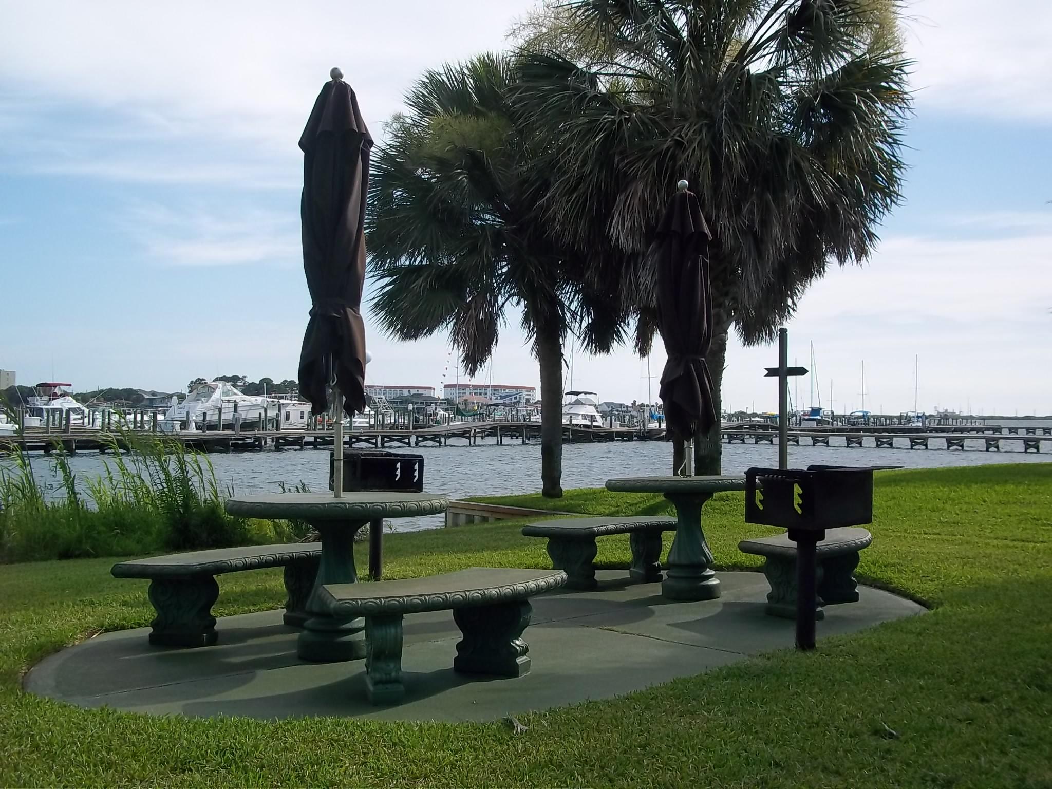 PIRATES BAY PH 1 - Residential