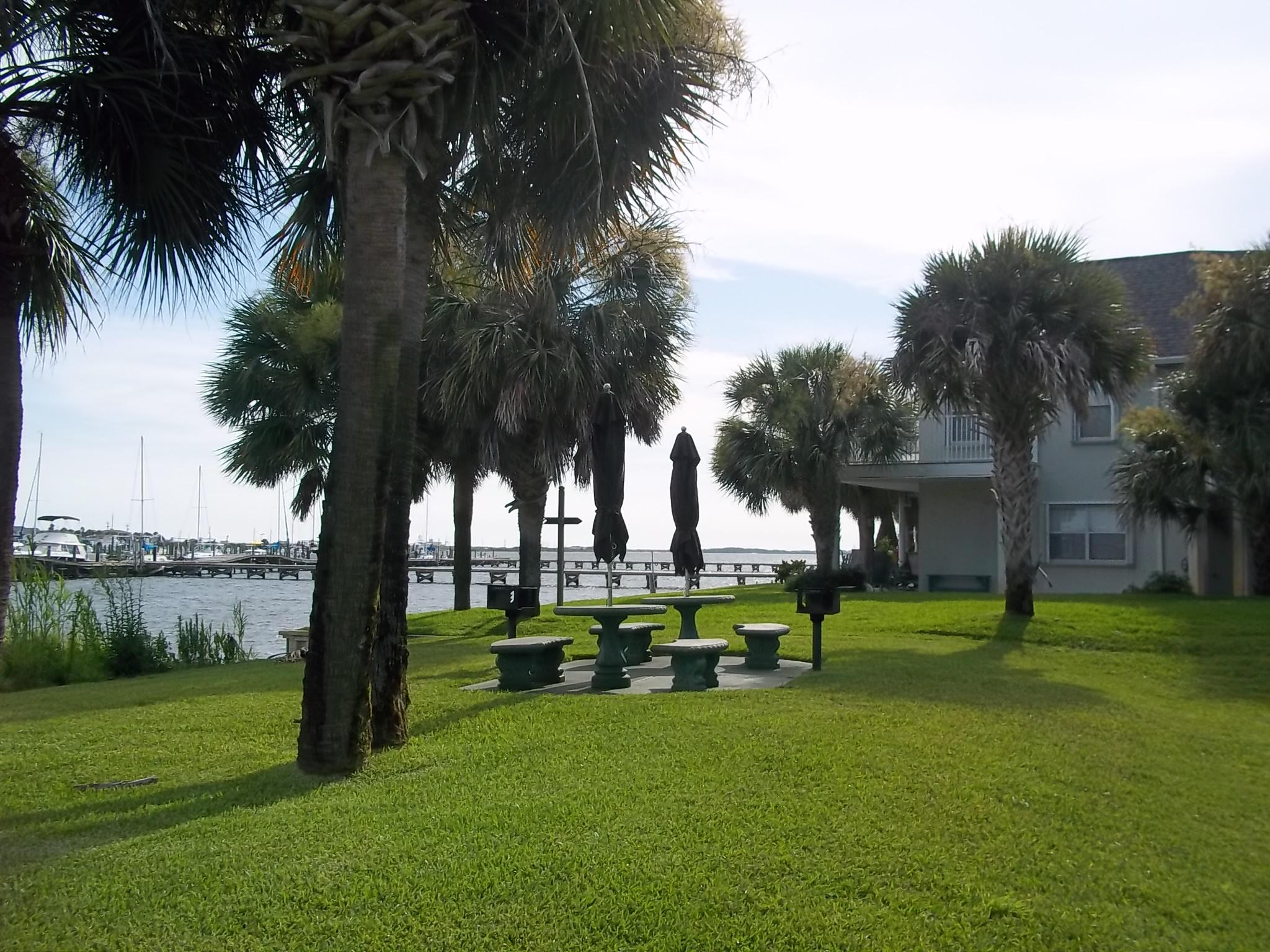 PIRATES BAY PH 1 - Residential