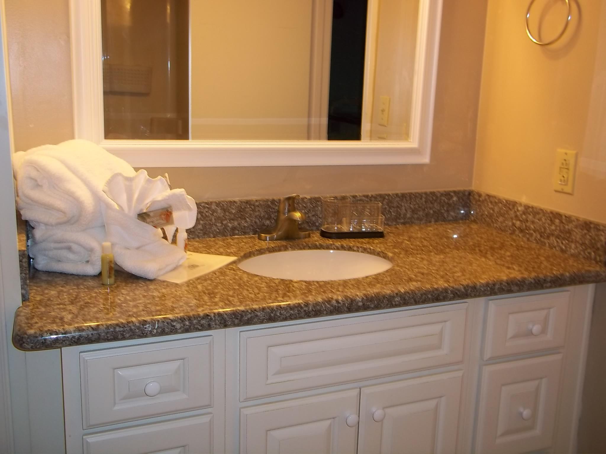 PIRATES BAY PH 1 - Residential