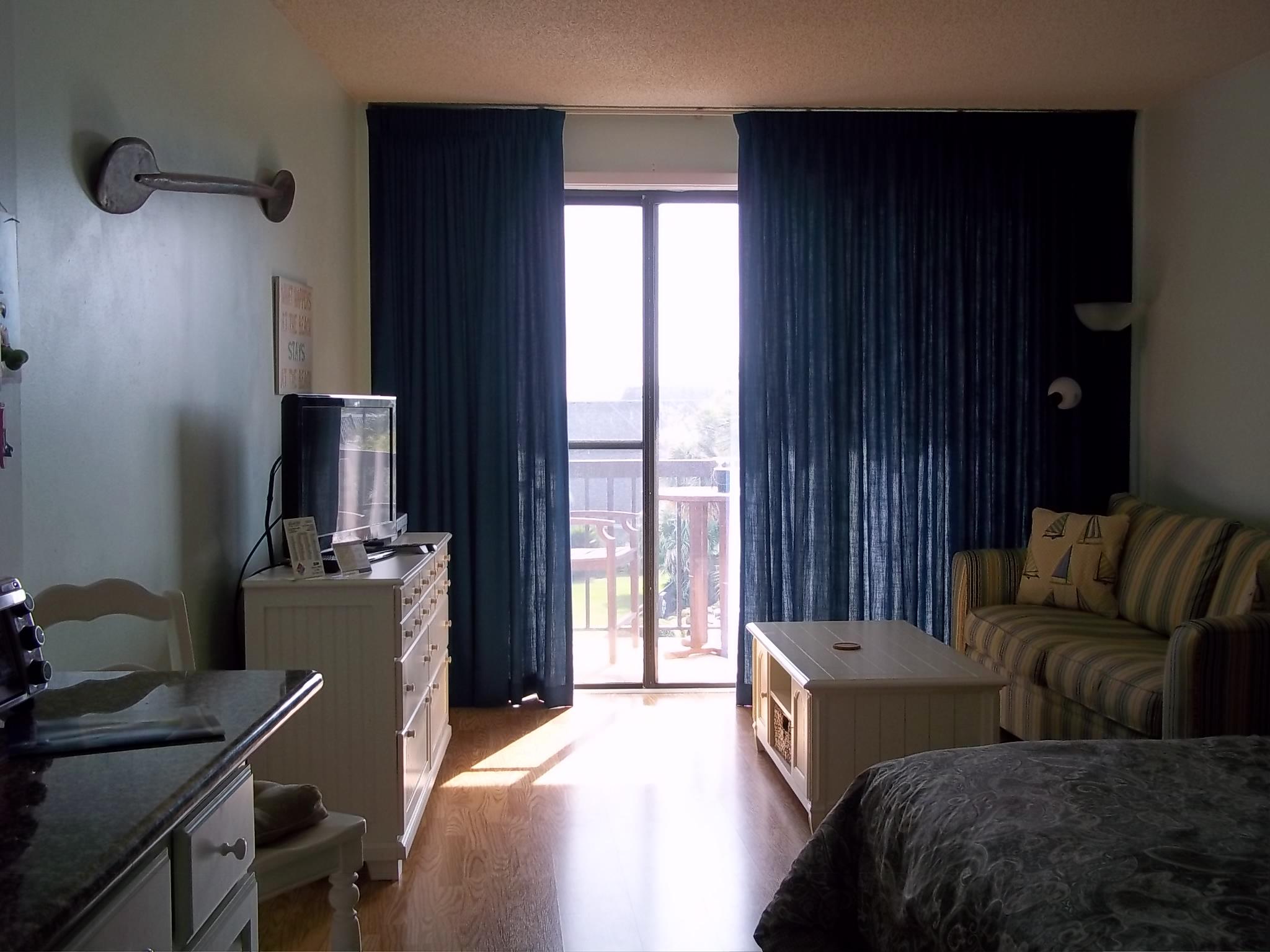 PIRATES BAY PH 1 - Residential