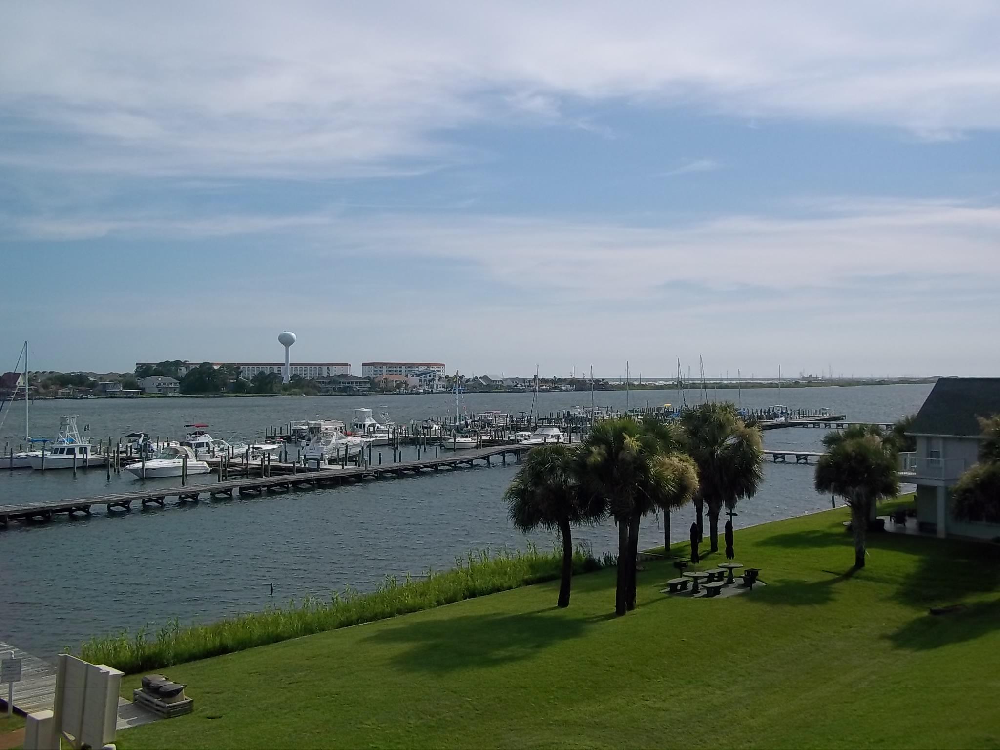 PIRATES BAY PH 1 - Residential