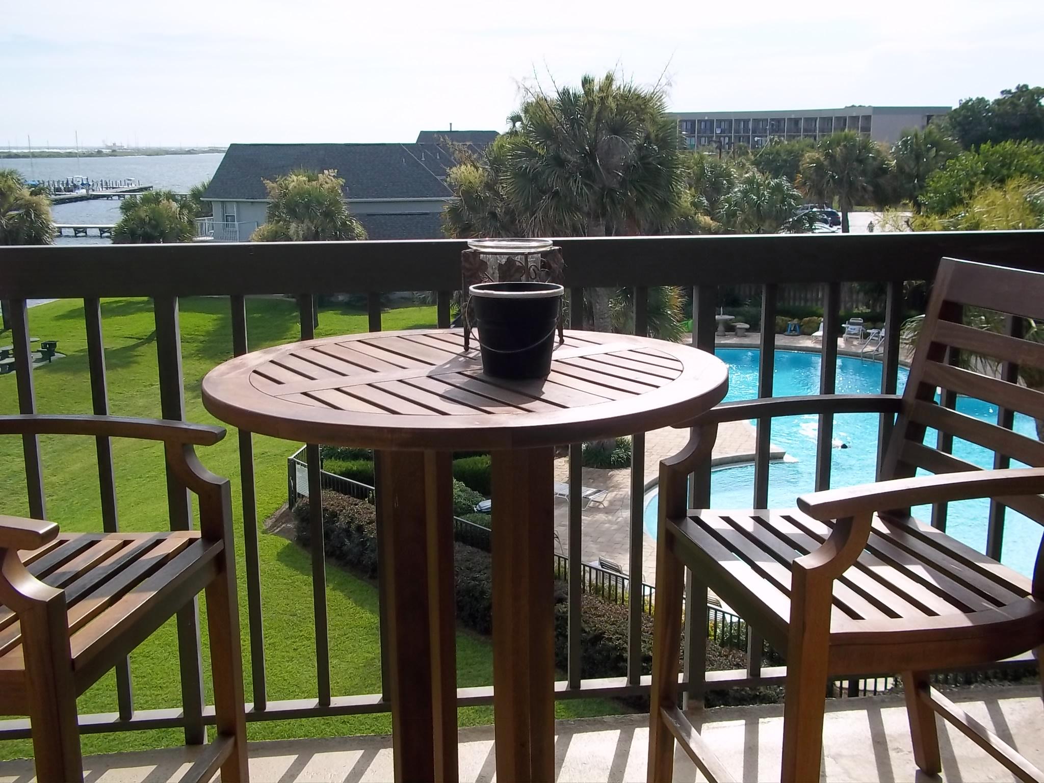 PIRATES BAY PH 1 - Residential