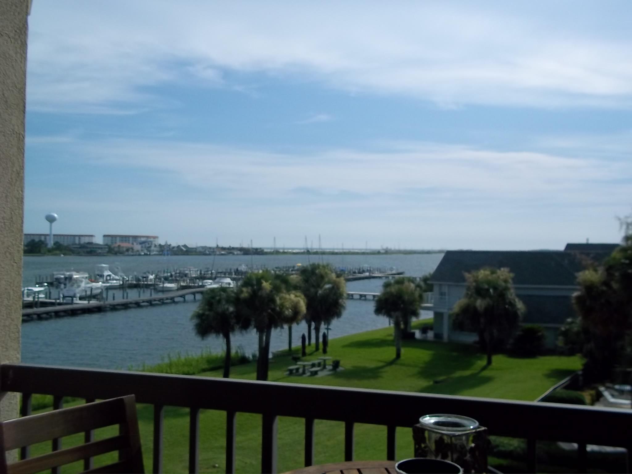 PIRATES BAY PH 1 - Residential