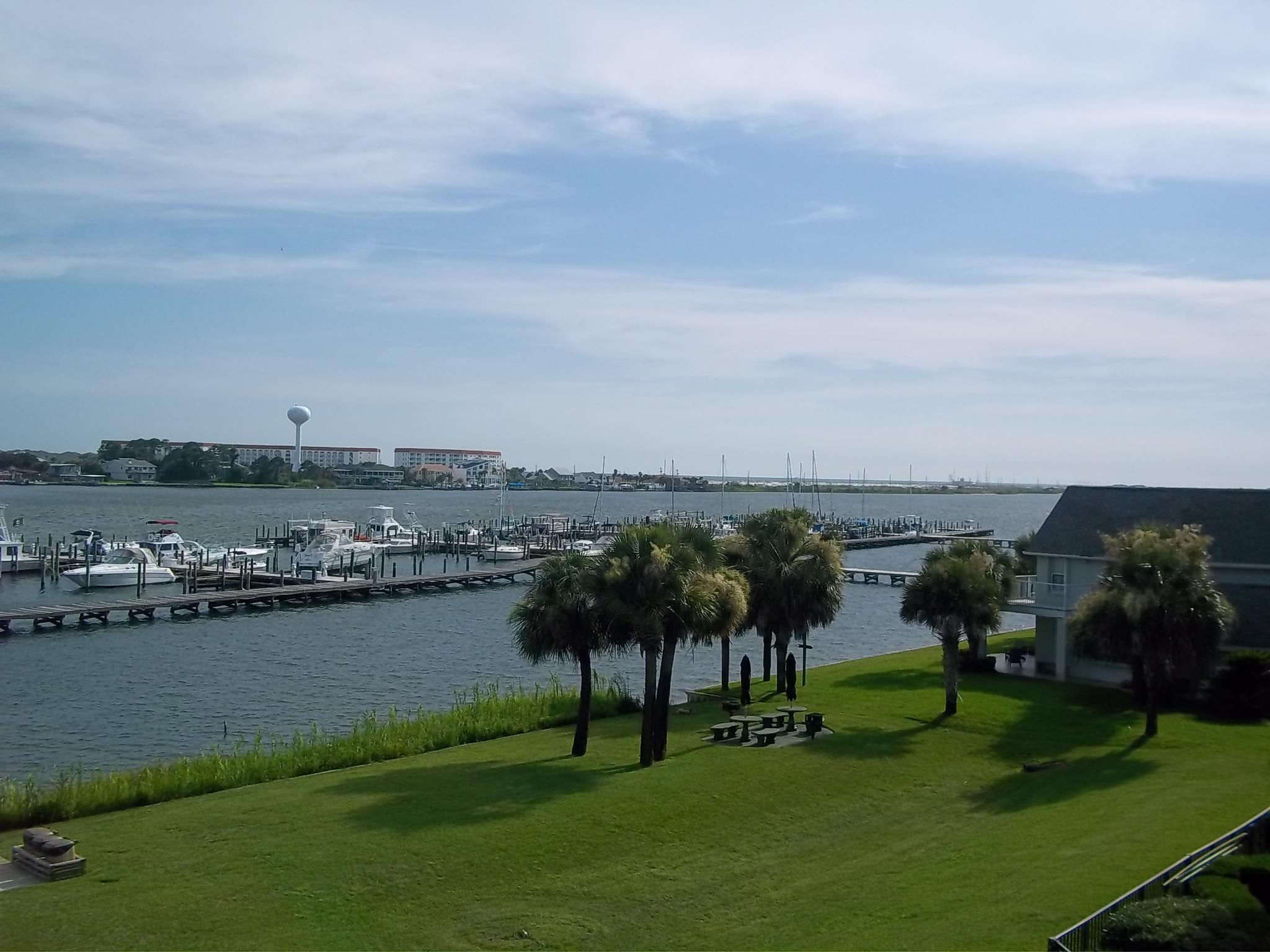 PIRATES BAY PH 1 - Residential