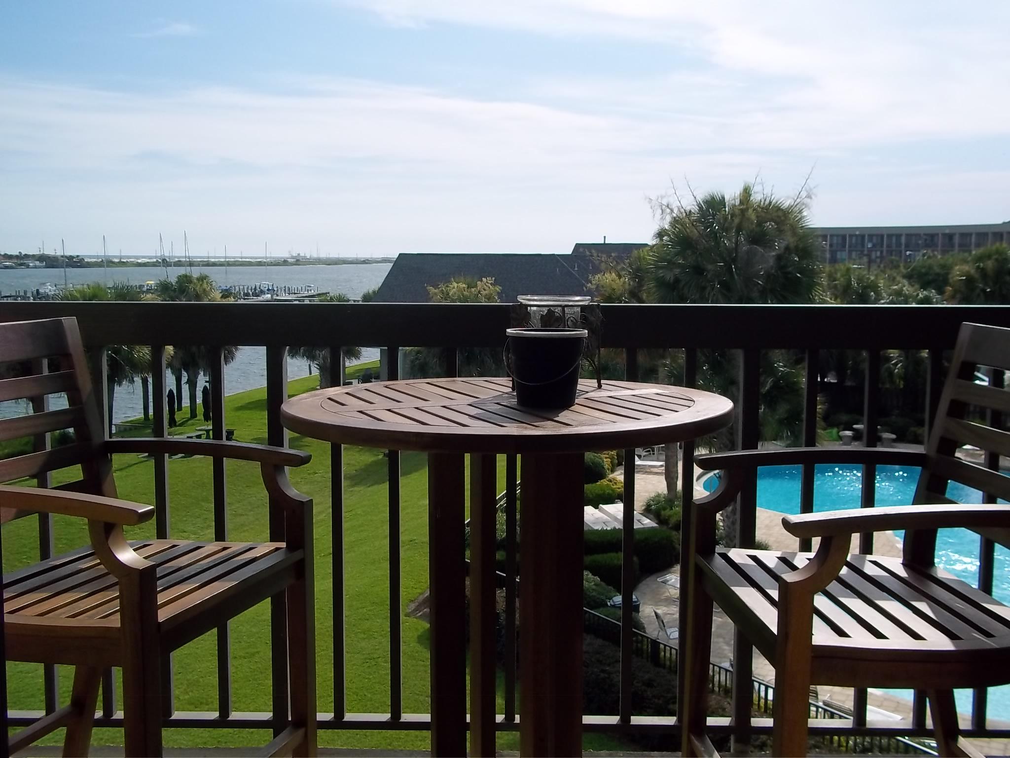 PIRATES BAY PH 1 - Residential