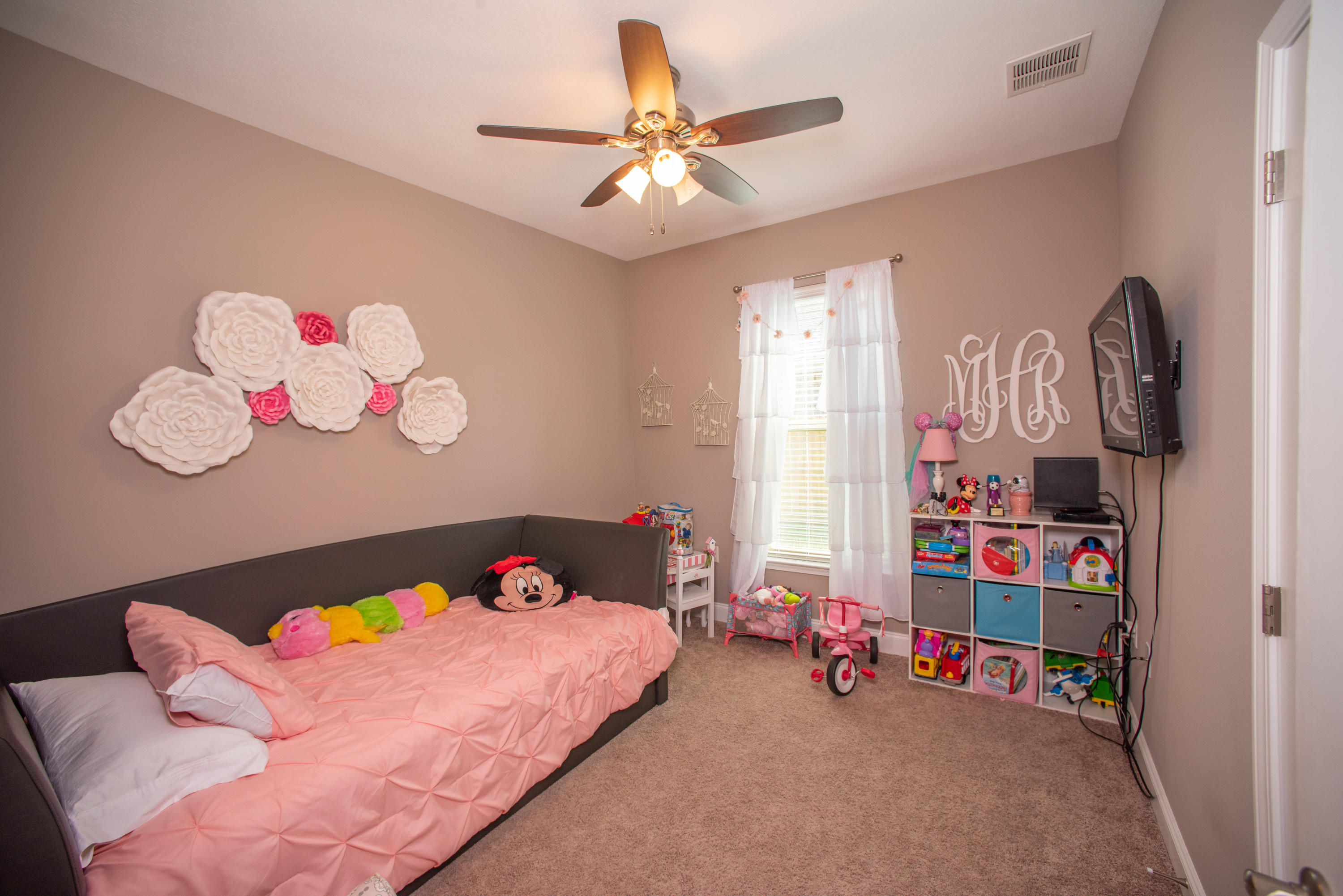 EAST WRIGHT - Residential