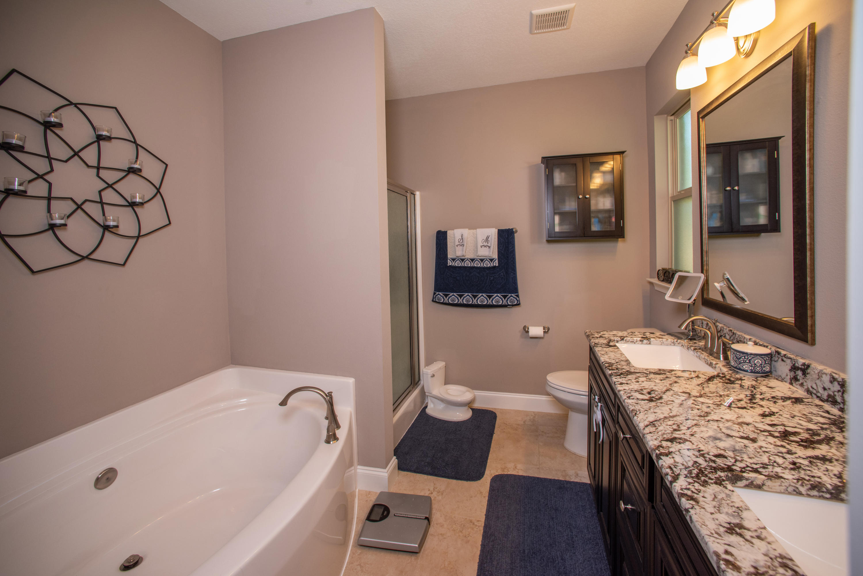 EAST WRIGHT - Residential