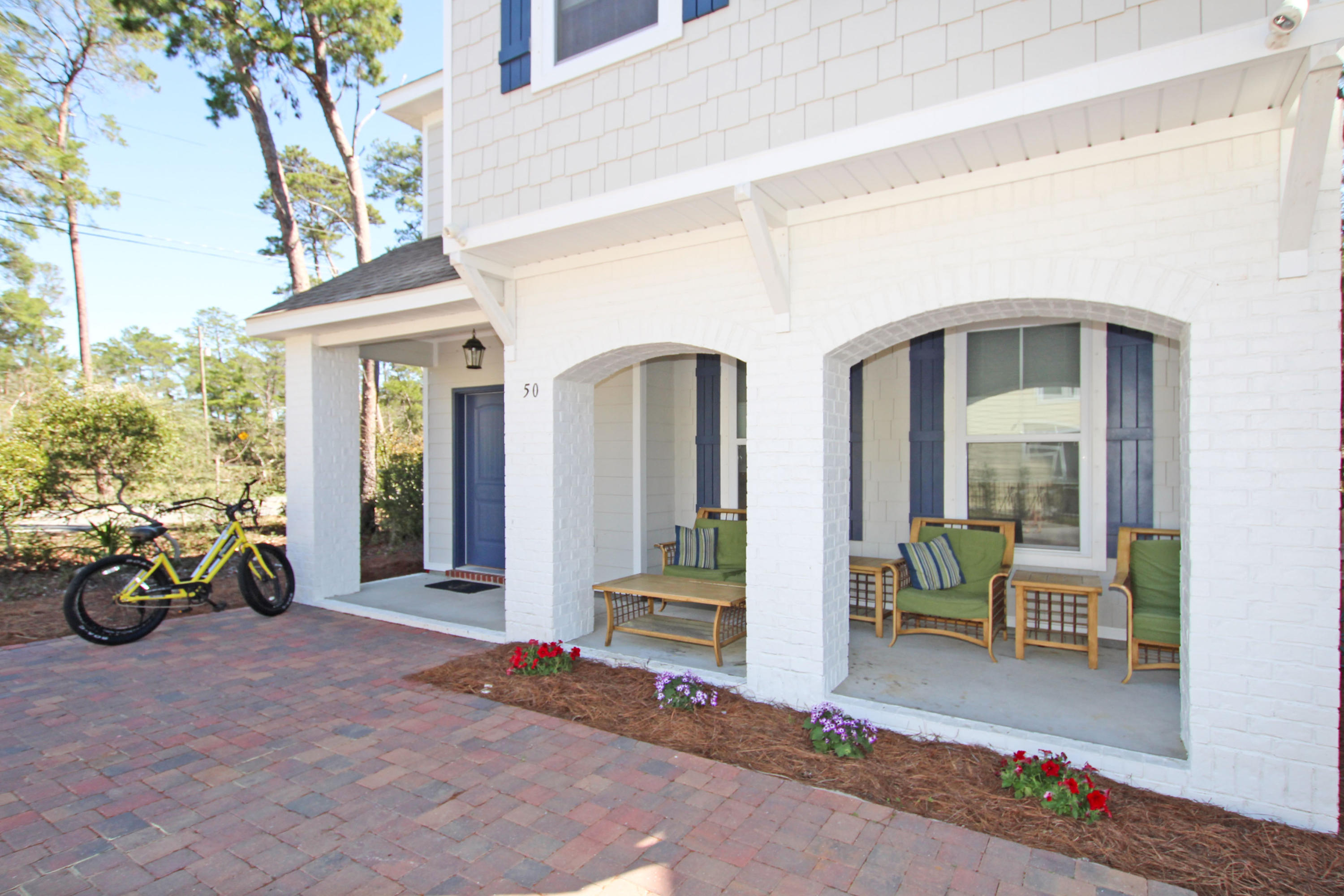 PINEWOOD PRESERVE - Residential