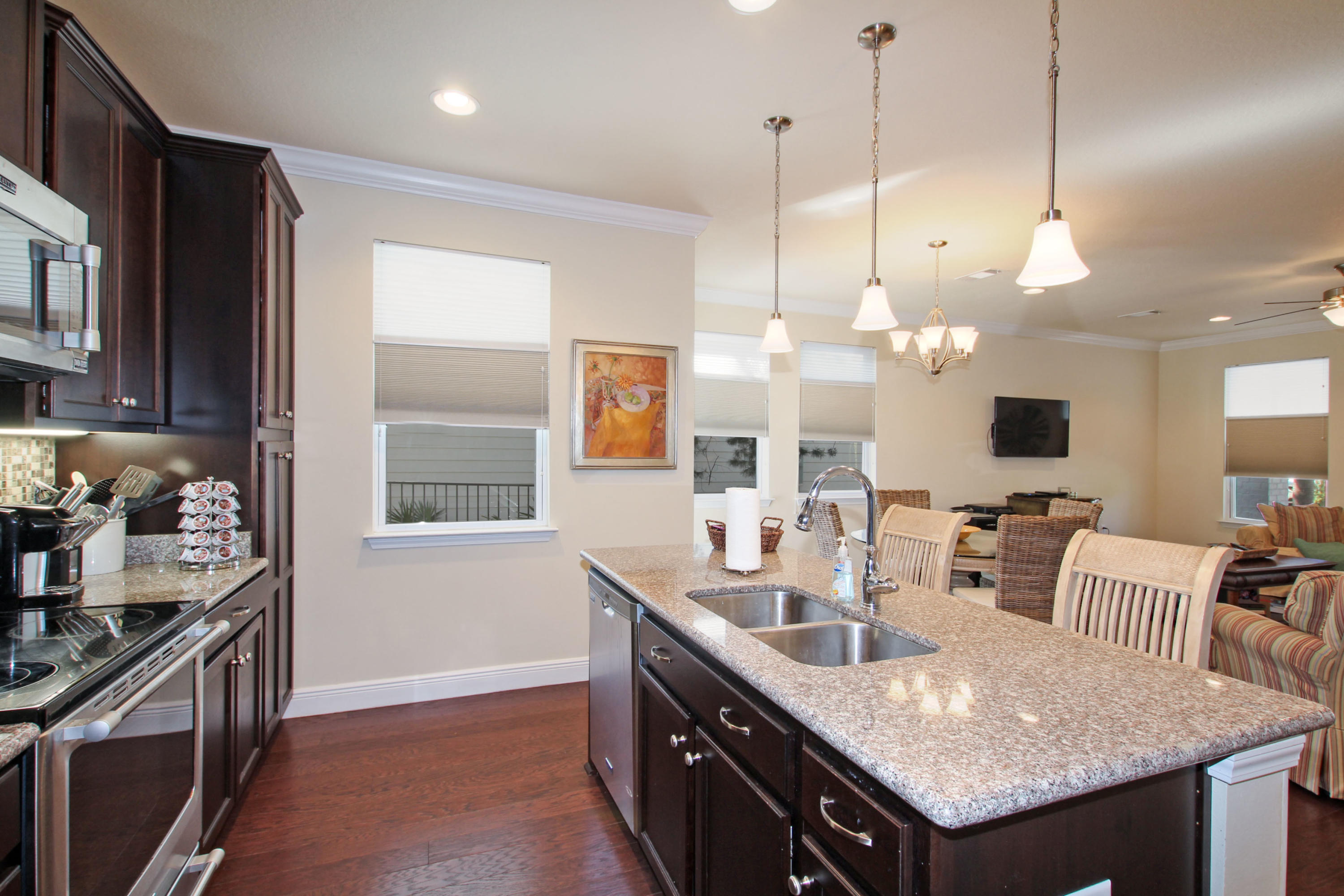 PINEWOOD PRESERVE - Residential